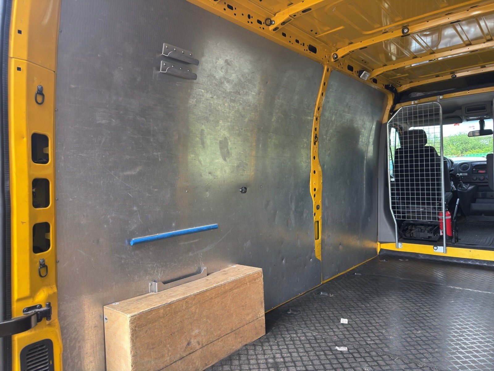 RENAULT Master T35 2.3dCi 130 L3H2-image-11