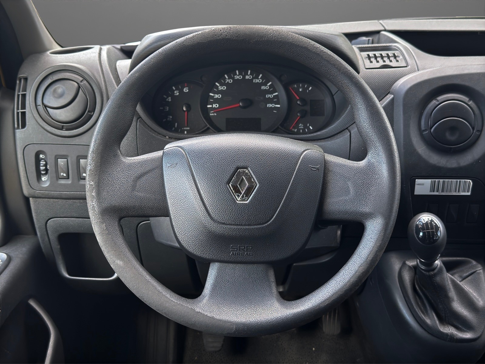 RENAULT Master T35 2.3dCi 130 L3H2-image-9