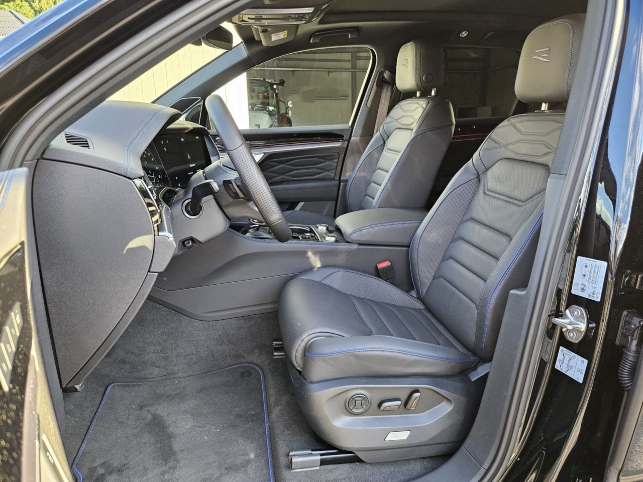 VW Touareg 3.0 TSI eHybrid R Final Edition Tiptronic *5 J. Garantie*-image-8
