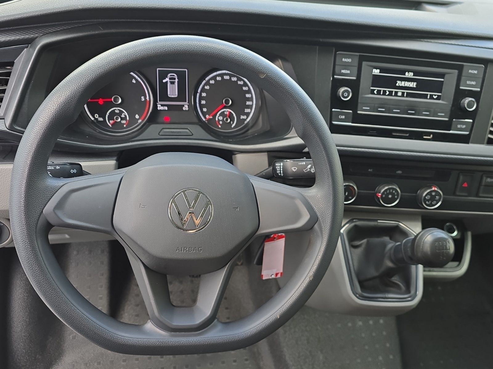 VW T6.1 California T6.1 2.0 TDI-image-11
