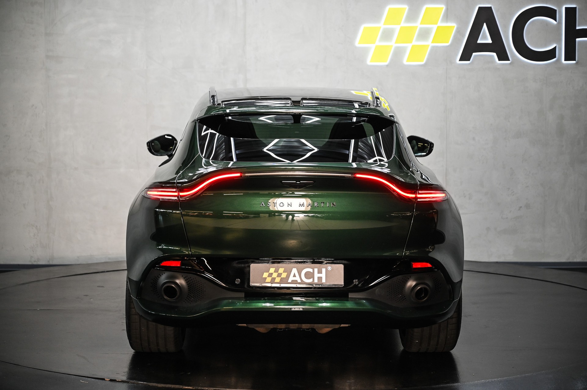 ASTON MARTIN DBX 4.0 V8 Bi-Turbo-image-7