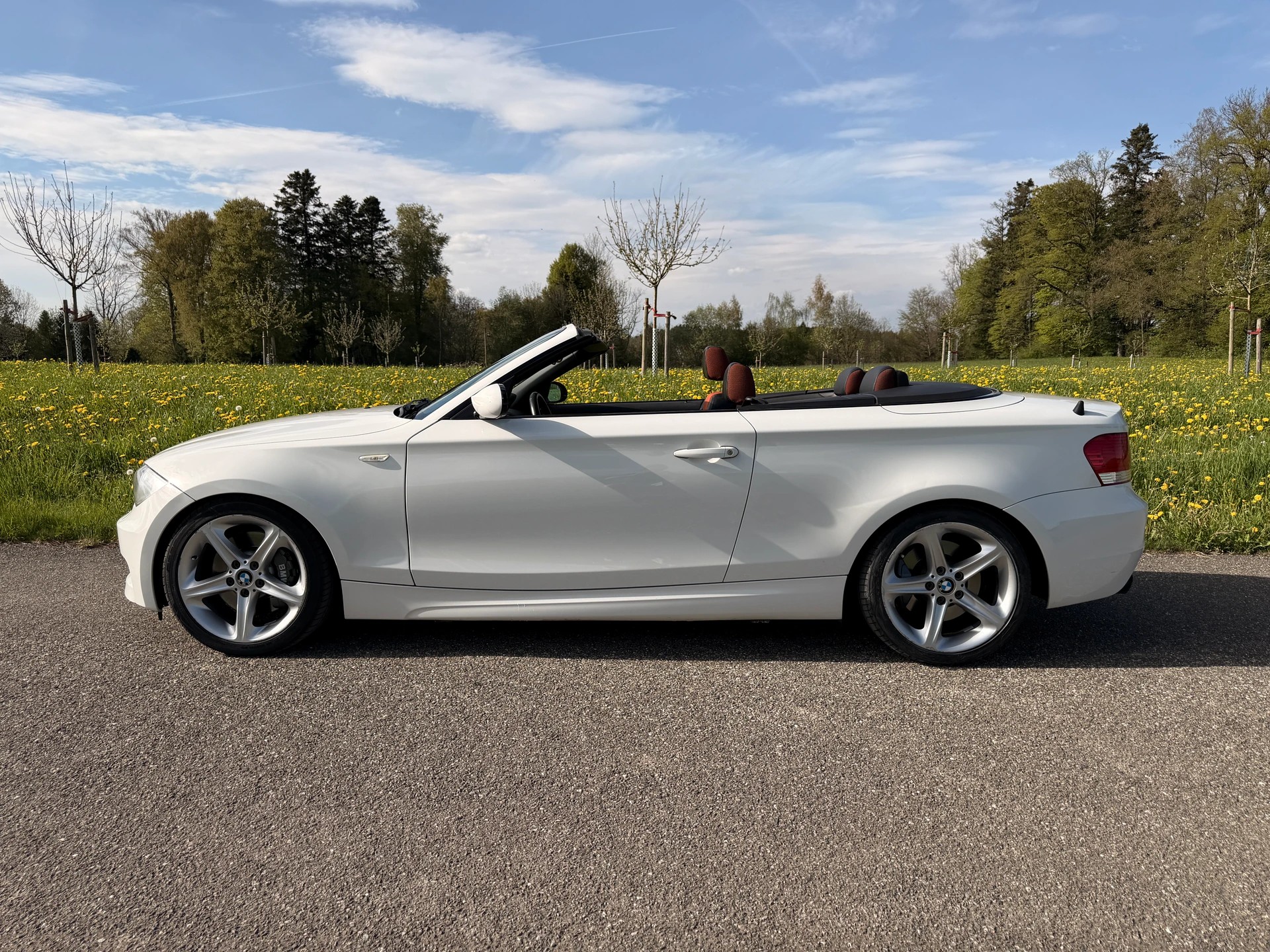 BMW 135i-image-2