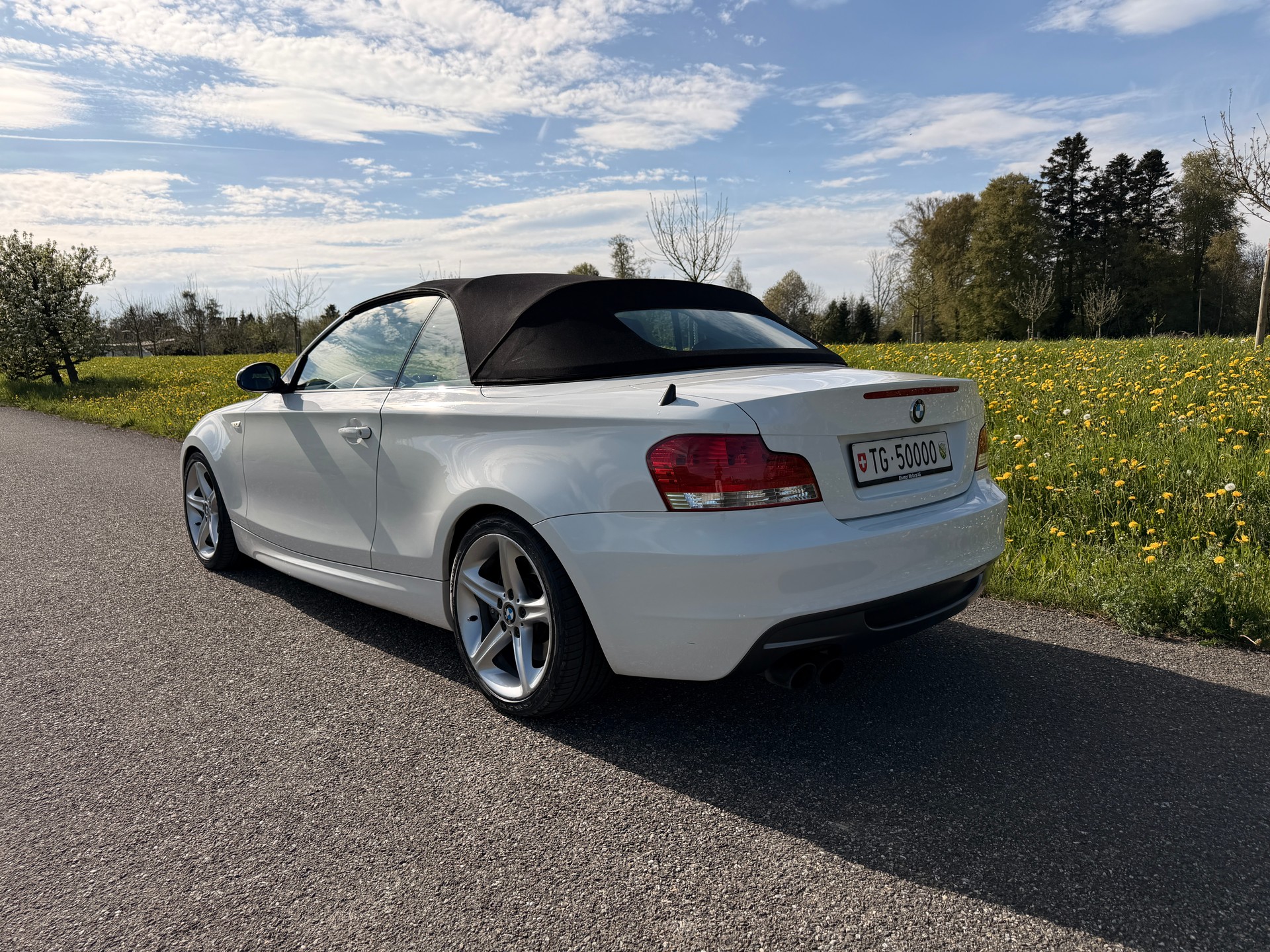 BMW 135i-image-4