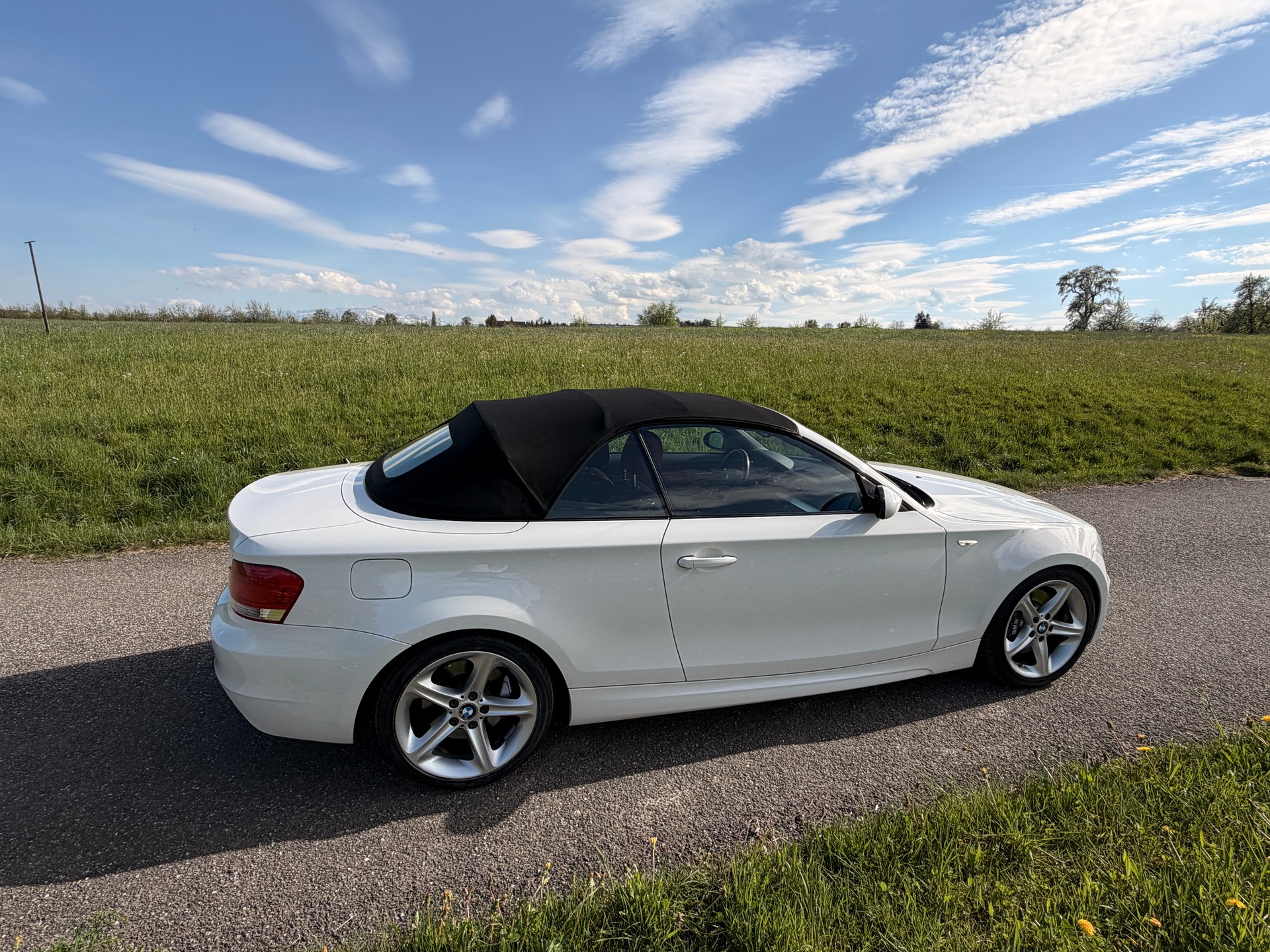 BMW 135i-image-3