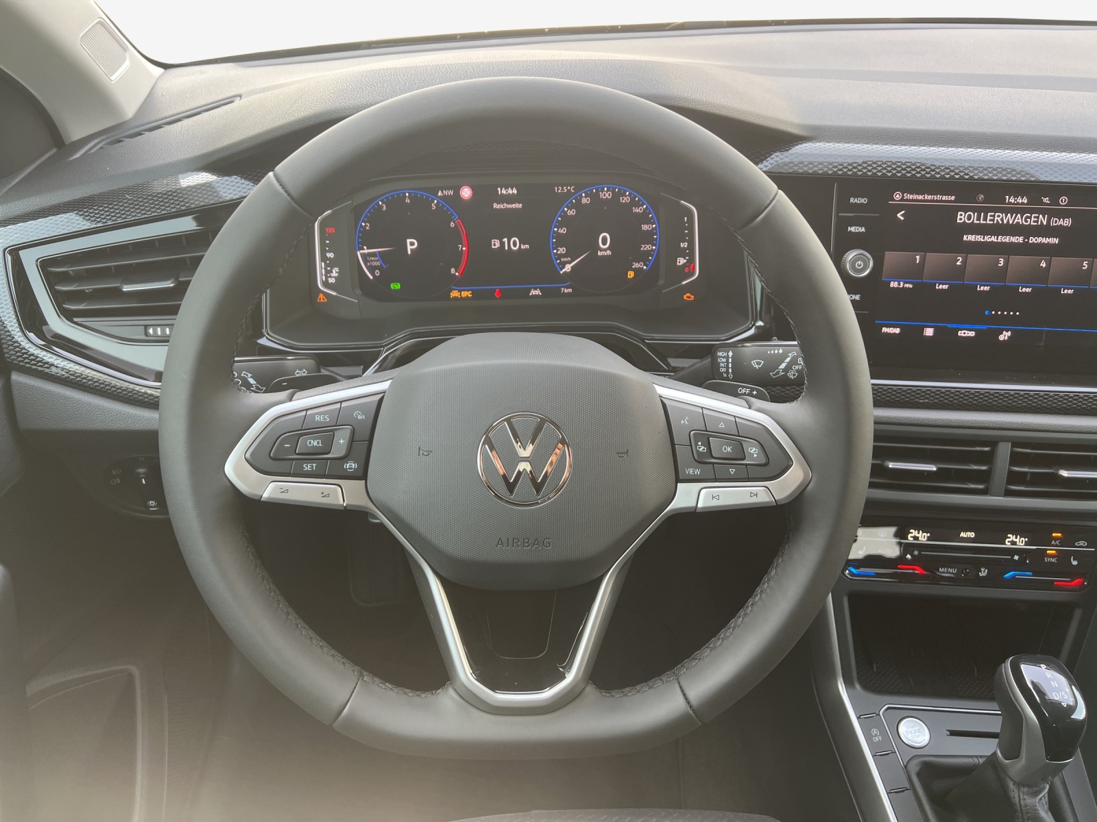 VW Polo 1.0 TSI Life DSG-image-9