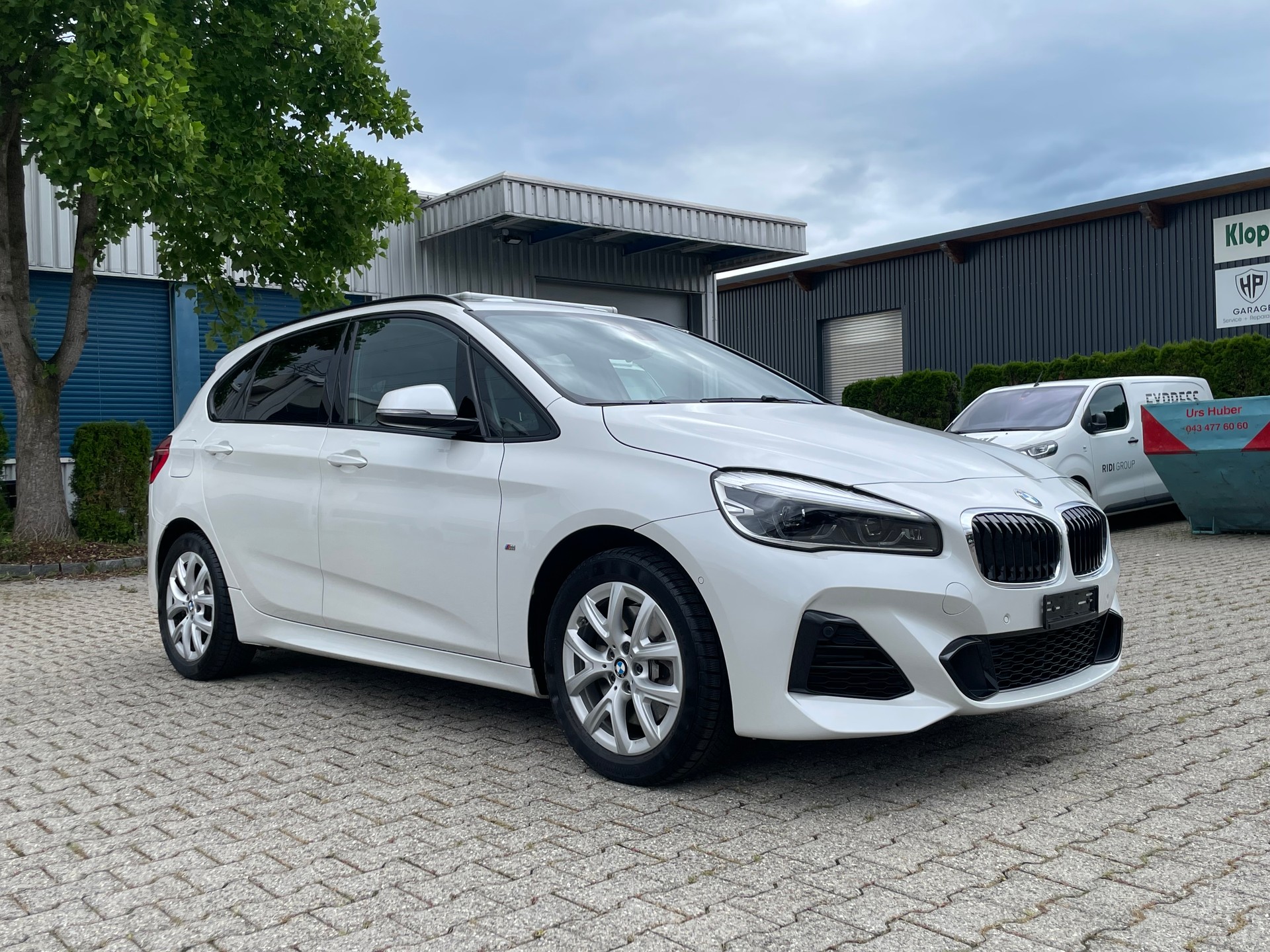 BMW 225xe iPerformance Active Tourer Steptronic Sport Line-image-7