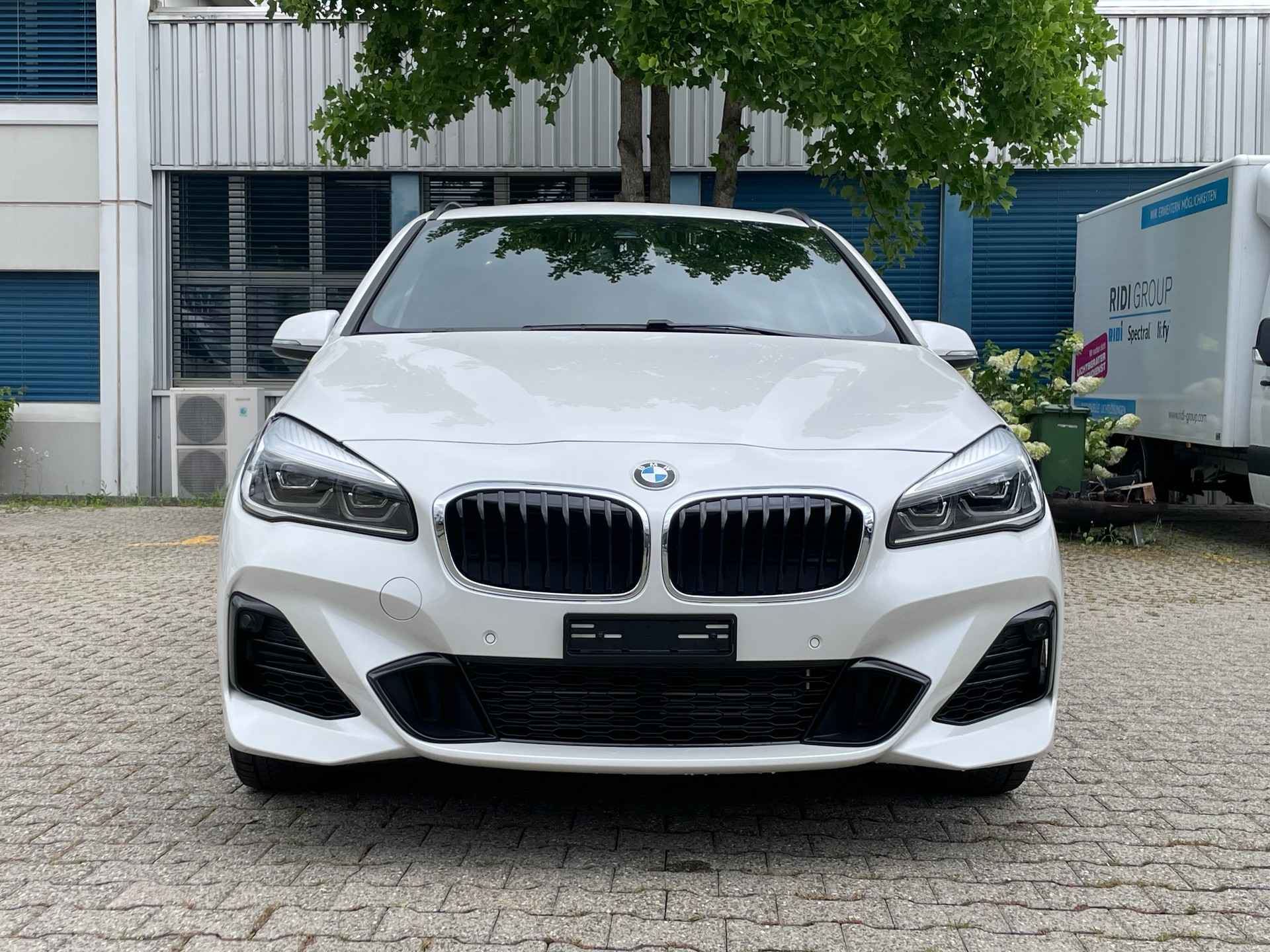 BMW 225xe iPerformance Active Tourer Steptronic Sport Line-image-1