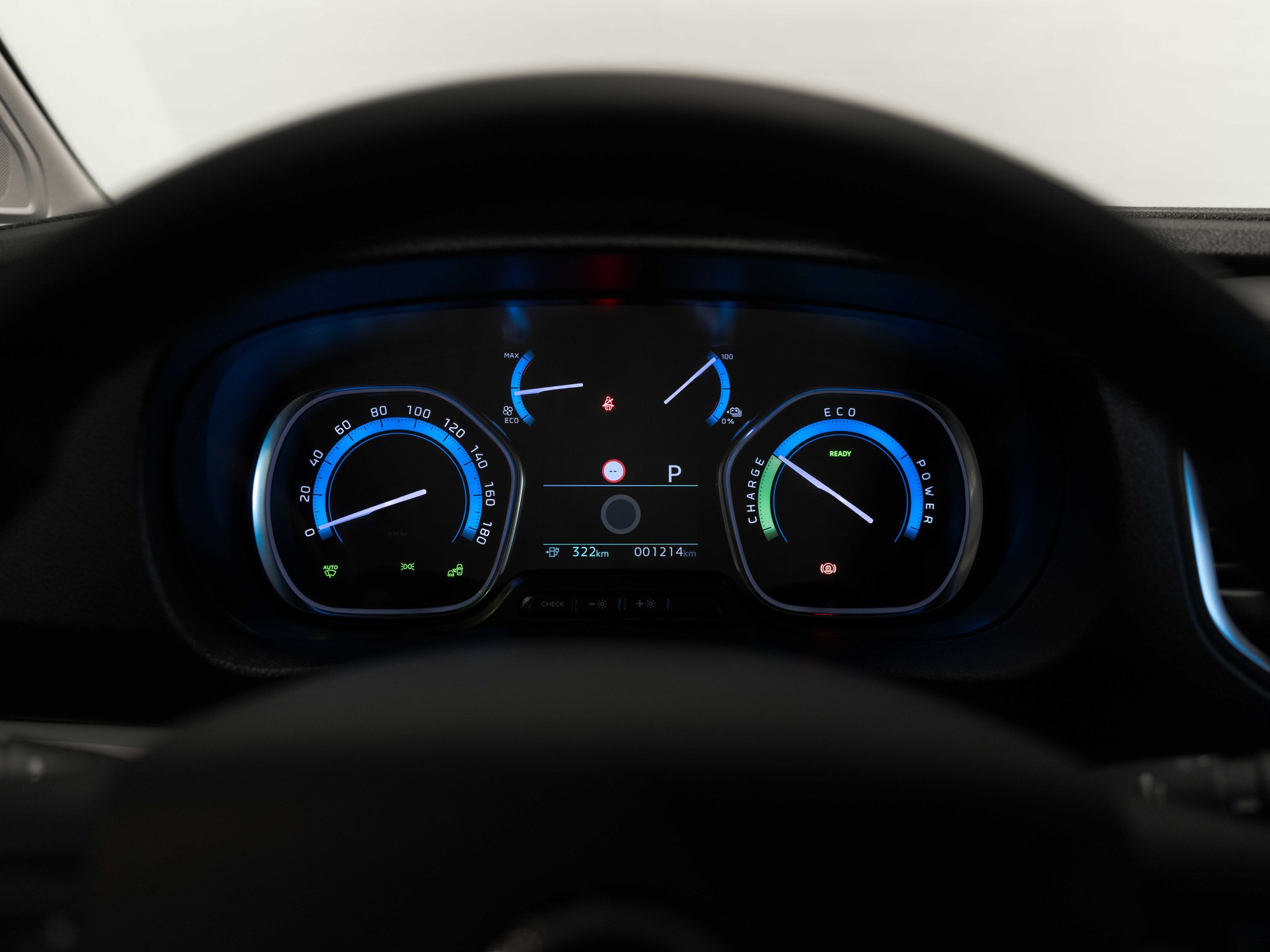 OPEL Vivaro Cargo-e 75 kWh M Blitz-image-18