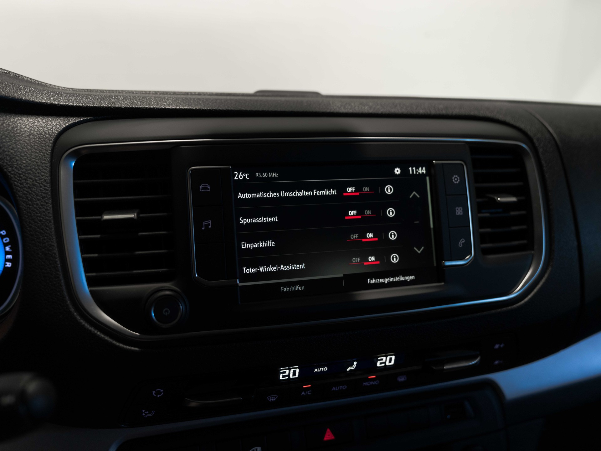 OPEL Vivaro Cargo-e 75 kWh M Blitz-image-19