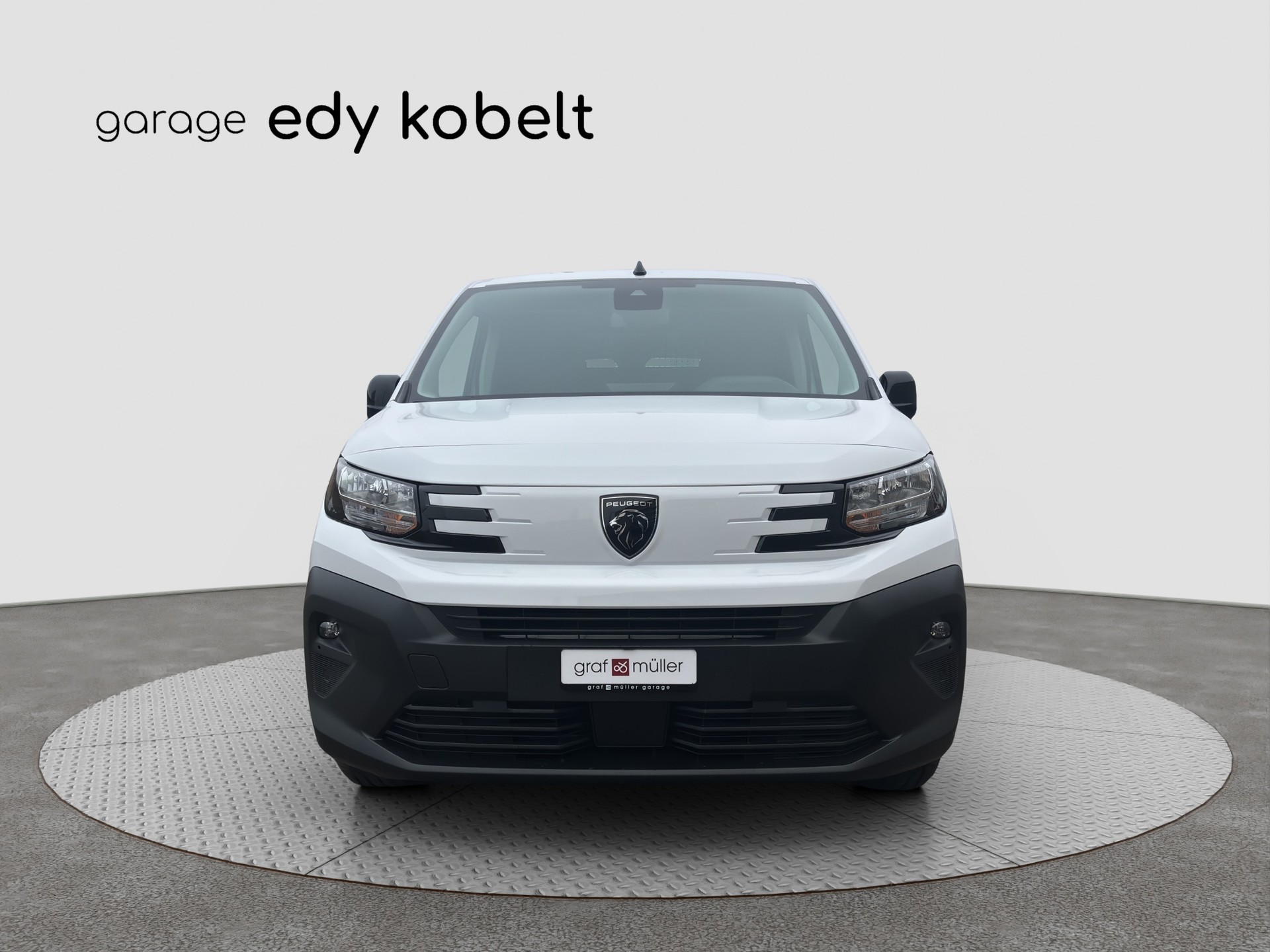 PEUGEOT e-Partner 50kWh Long-showroom-element-2