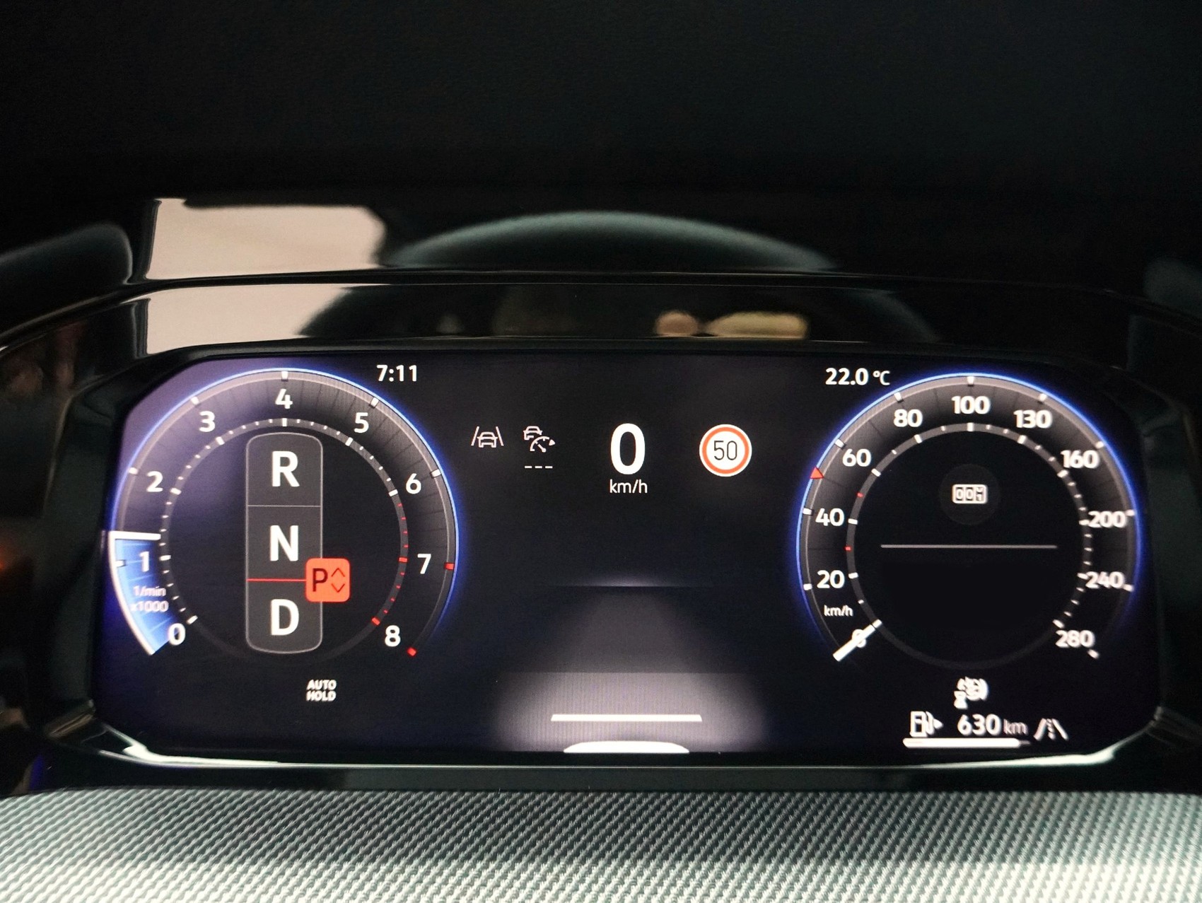 VW Golf 8.5 2.0 TSI DSG GTI Black Style (2025) ** Harman/Kardon / Head-Up / Panoramadach **-image-16