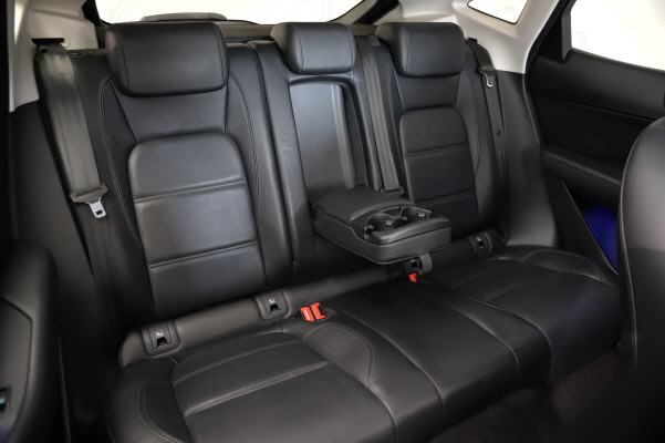 JAGUAR E-Pace P250 SE AWD-image-10
