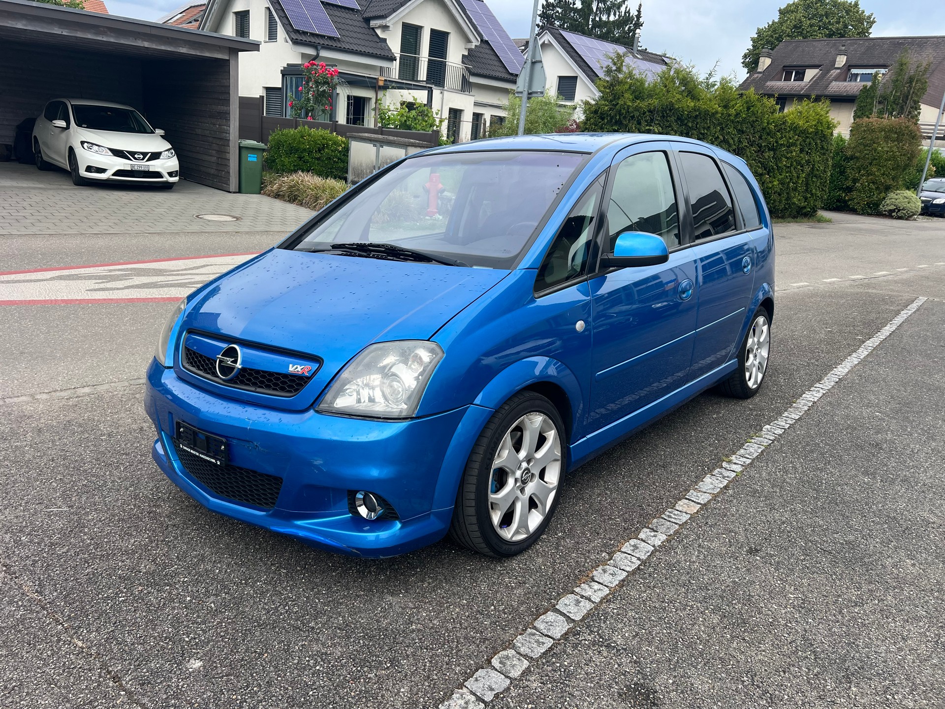 OPEL Meriva 1.6i 16V Turbo OPC-image-2