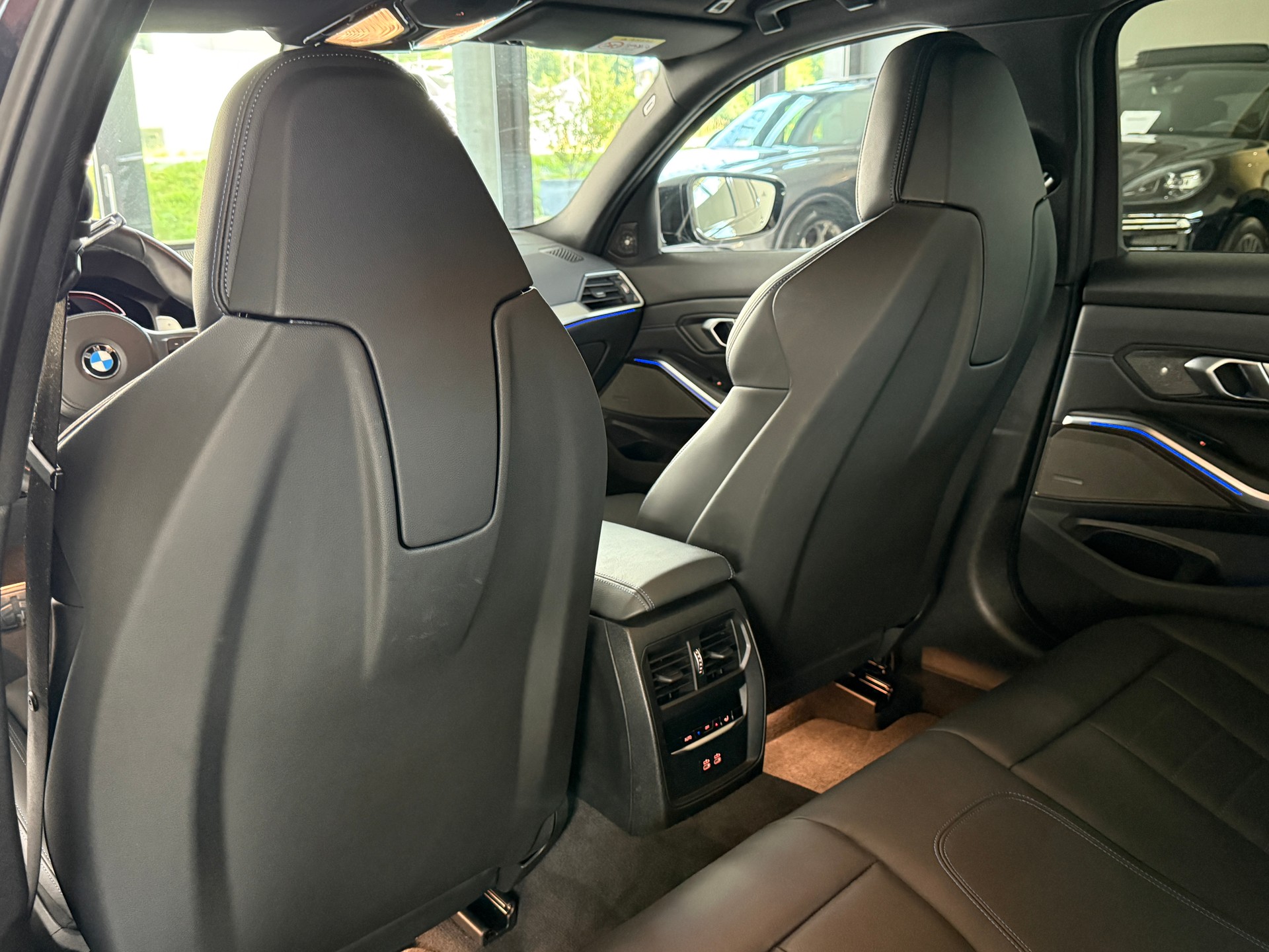 BMW M340d xDrive 48V Steptronic Sport***M-PACKET***ALL-BLACK***1. HAND***CH-FAHRZEUG***SERVICE KOSTENLOS 10J/100'000Km***-image-36