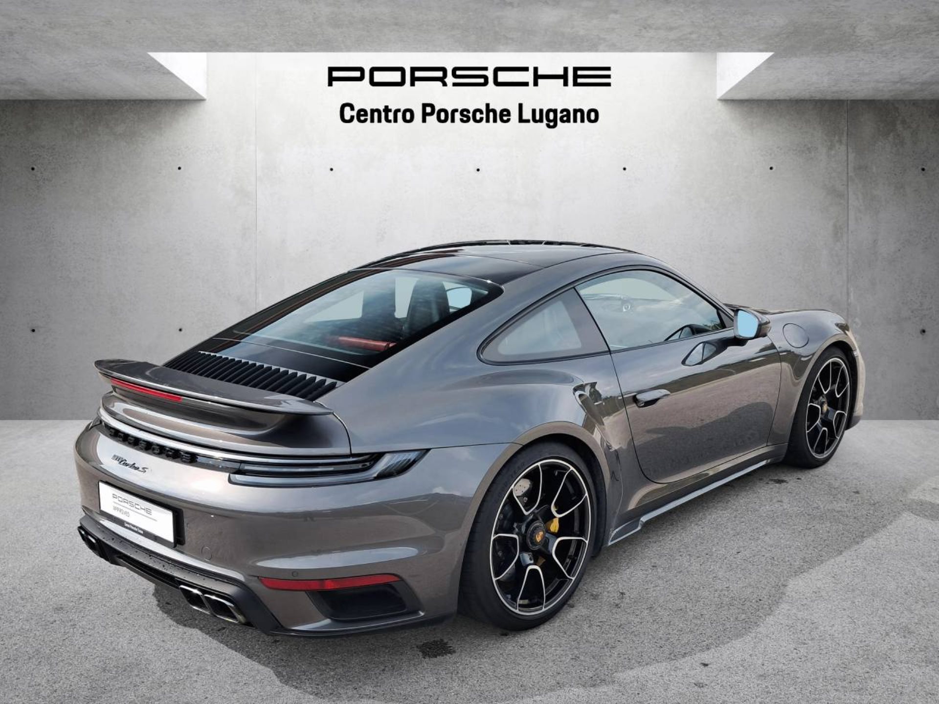 PORSCHE 911 Turbo S (MY22)-image-7