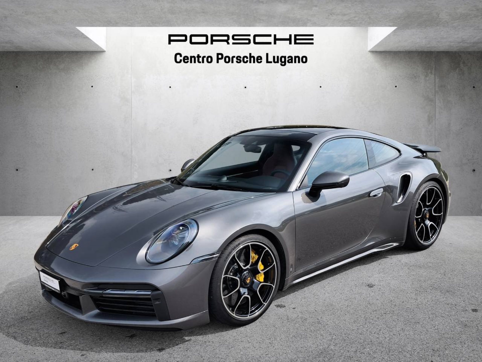 PORSCHE 911 Turbo S (MY22)-image-8