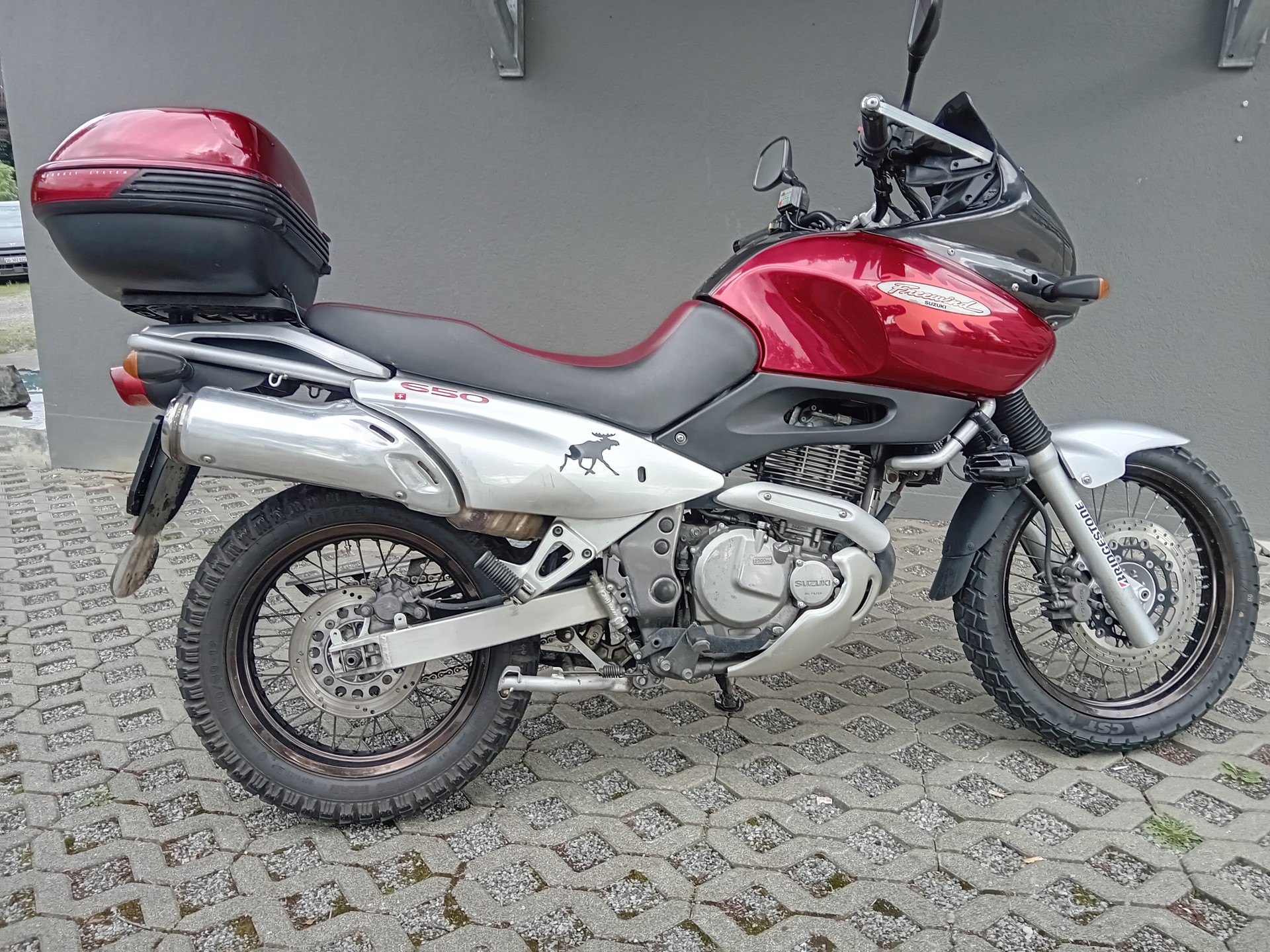 SUZUKI XF 650 V-W Freewind