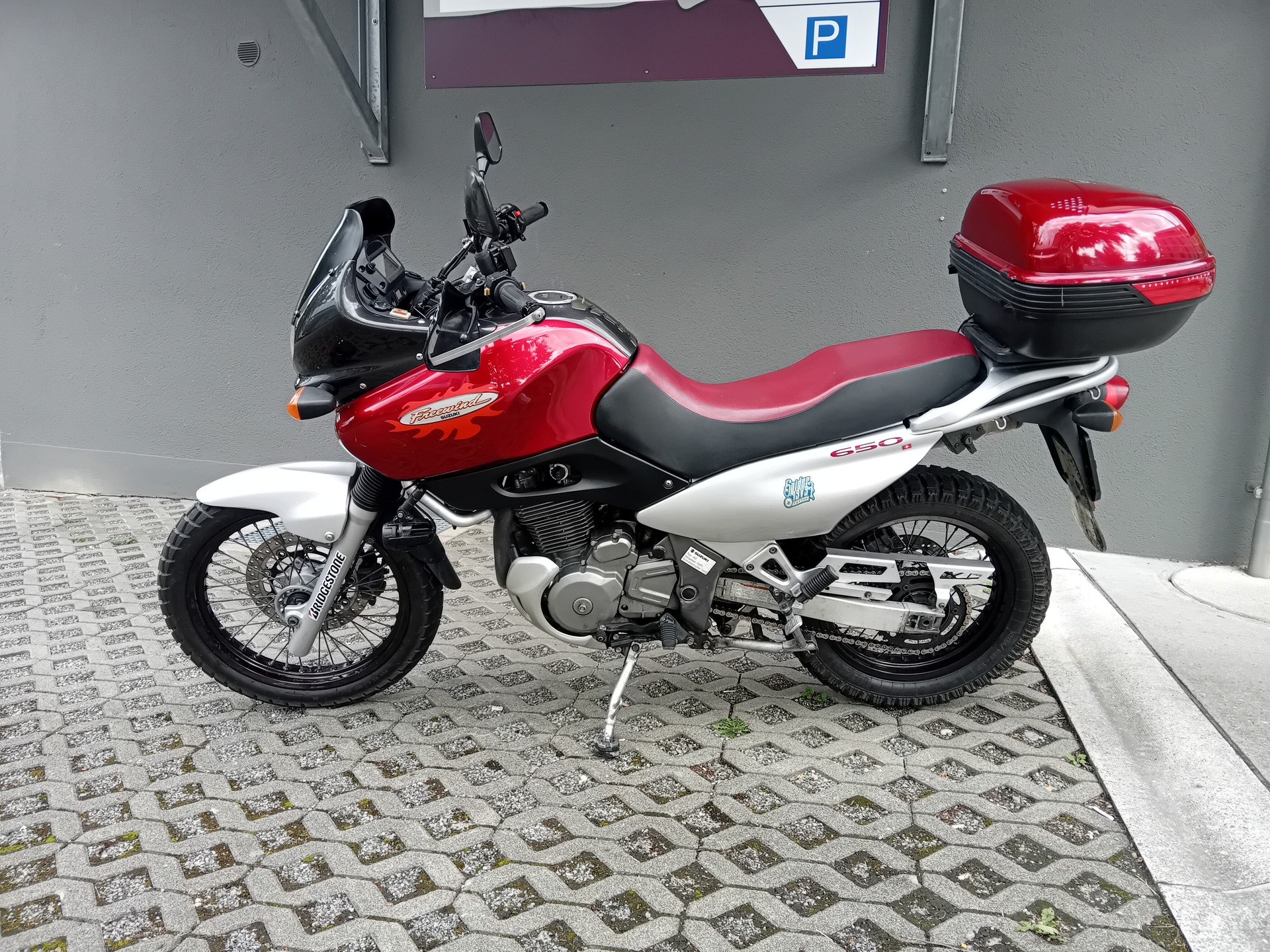SUZUKI XF 650 V-W Freewind-image-1