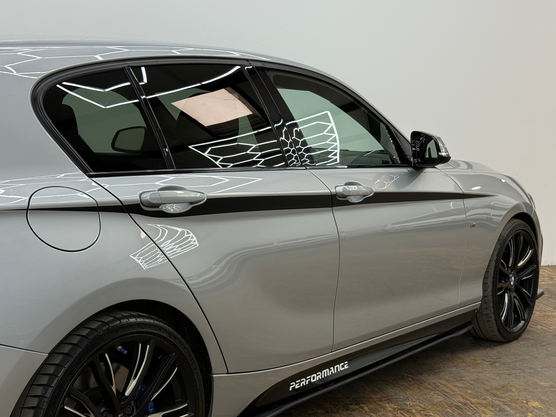 BMW M140i xDrive Steptronic-image-14
