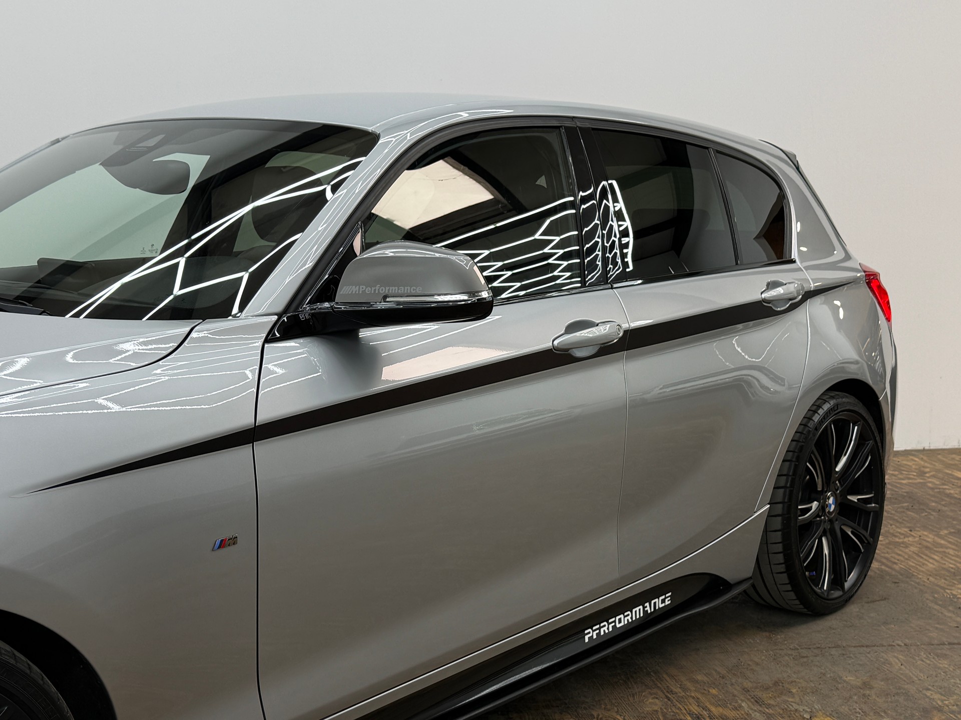 BMW M140i xDrive Steptronic-image-6