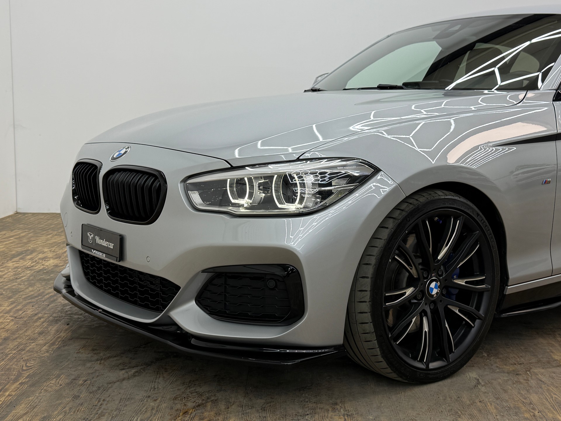 BMW M140i xDrive Steptronic-image-4