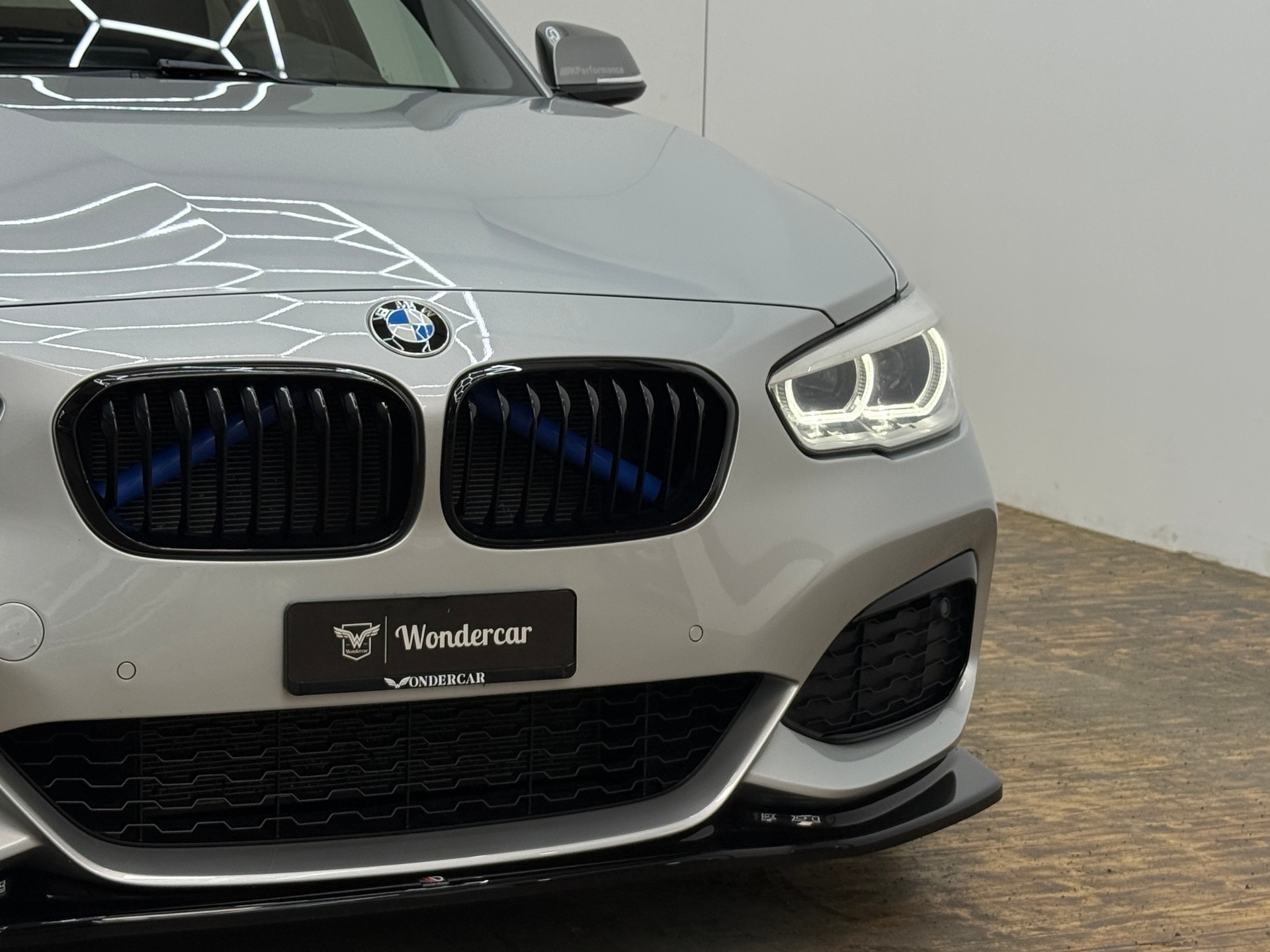 BMW M140i xDrive Steptronic-image-2