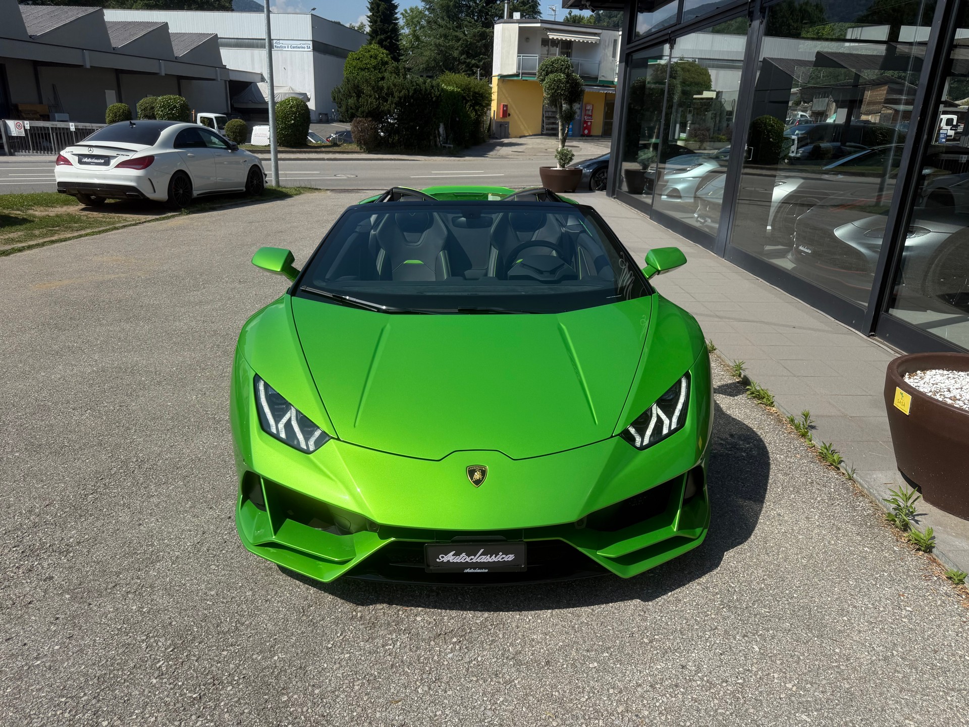 LAMBORGHINI Huracan EVO Spyder DCT-image-1
