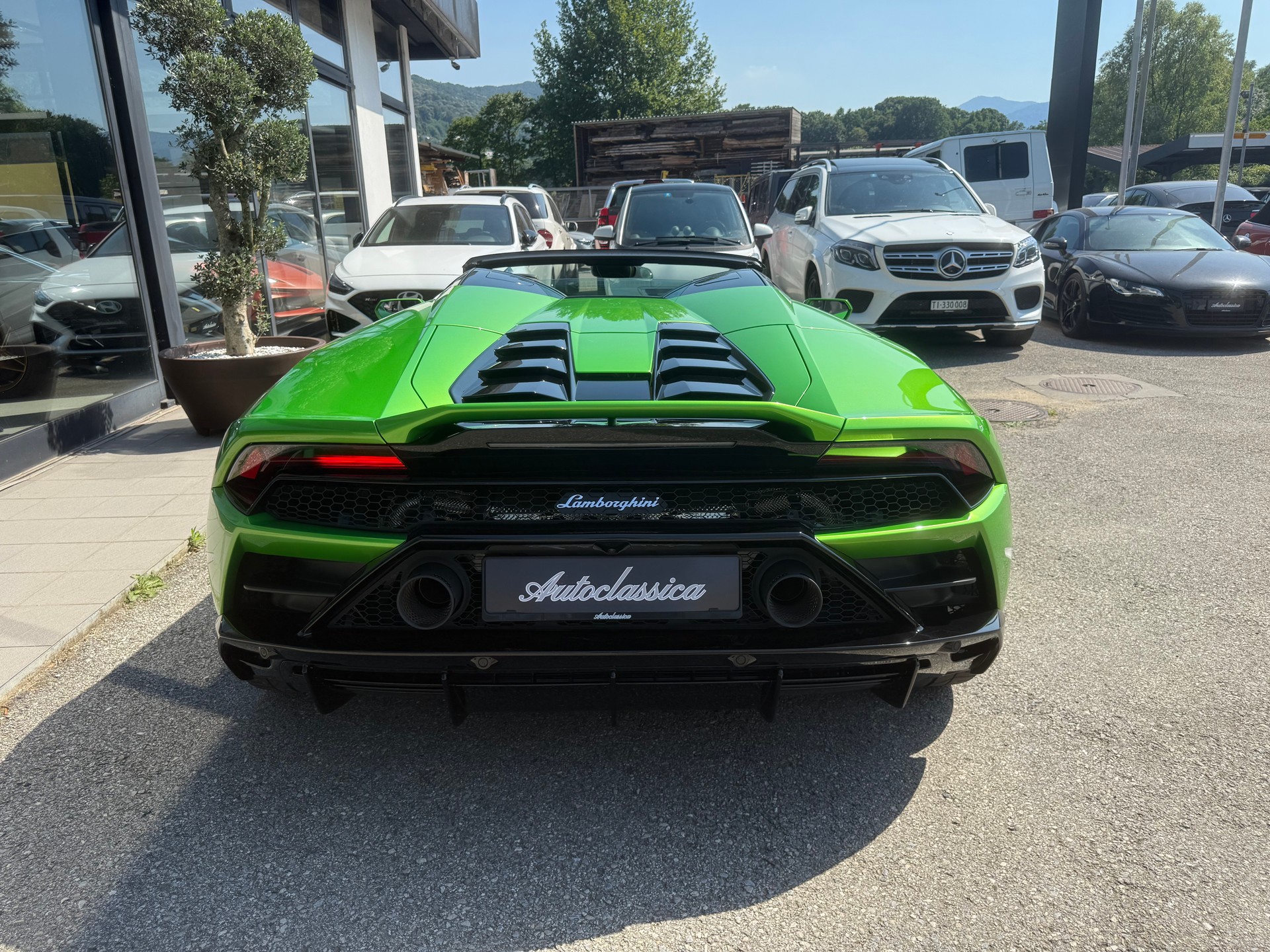 LAMBORGHINI Huracan EVO Spyder DCT-image-2