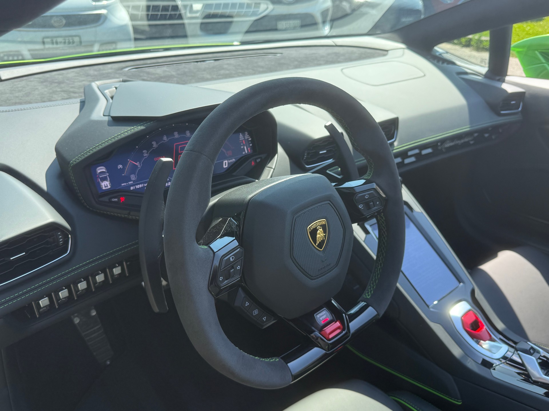 LAMBORGHINI Huracan EVO Spyder DCT-image-15