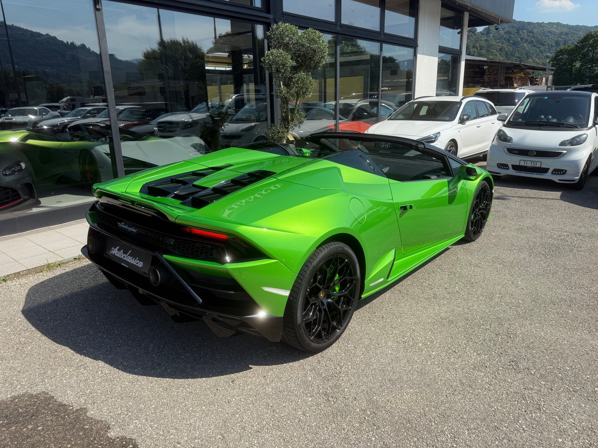 LAMBORGHINI Huracan EVO Spyder DCT-image-9