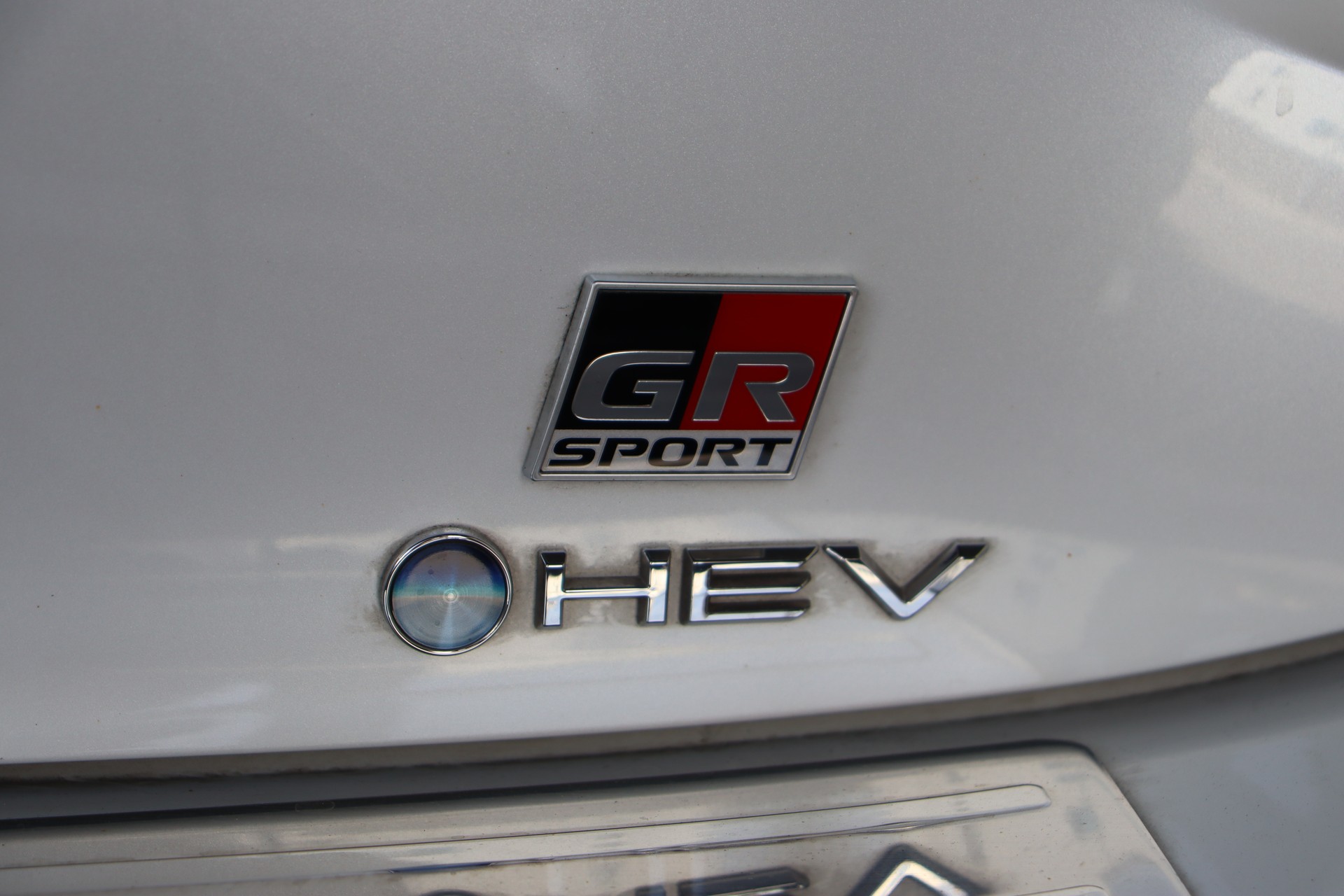 TOYOTA Corolla 2.0 HSD GR Sport e- CVT-image-11