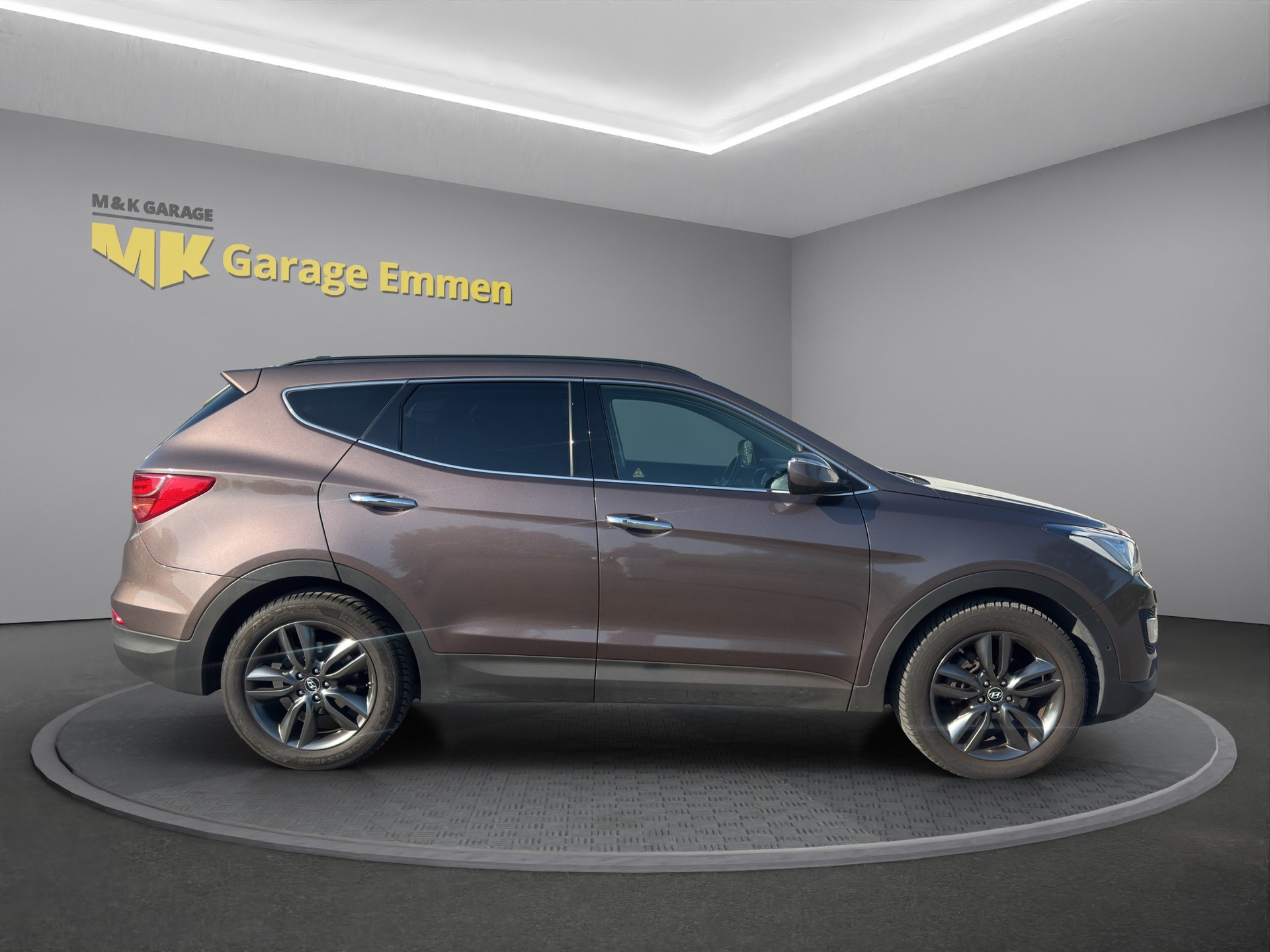 HYUNDAI Santa Fe 2.2 CRDI Style 4WD Automatic-image-5
