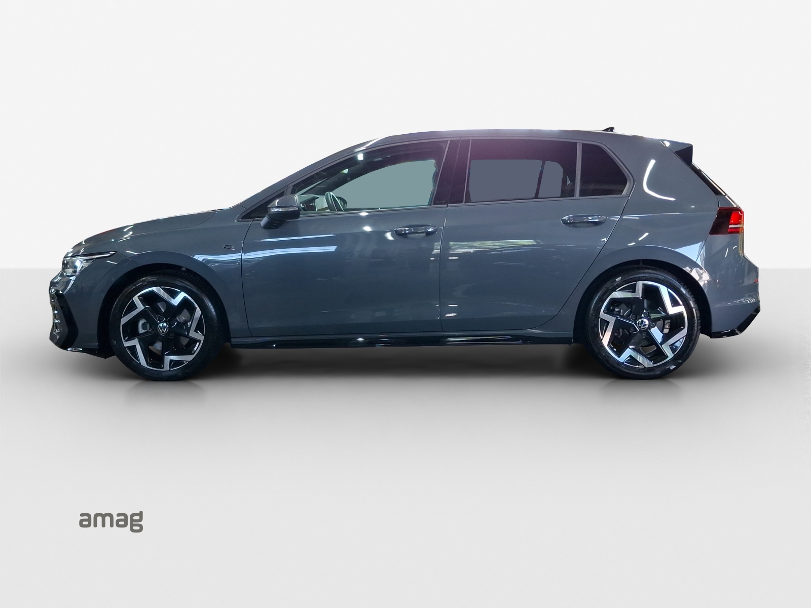 VW Golf 1.5 e TSI mHEV R-Line DSG-image-1