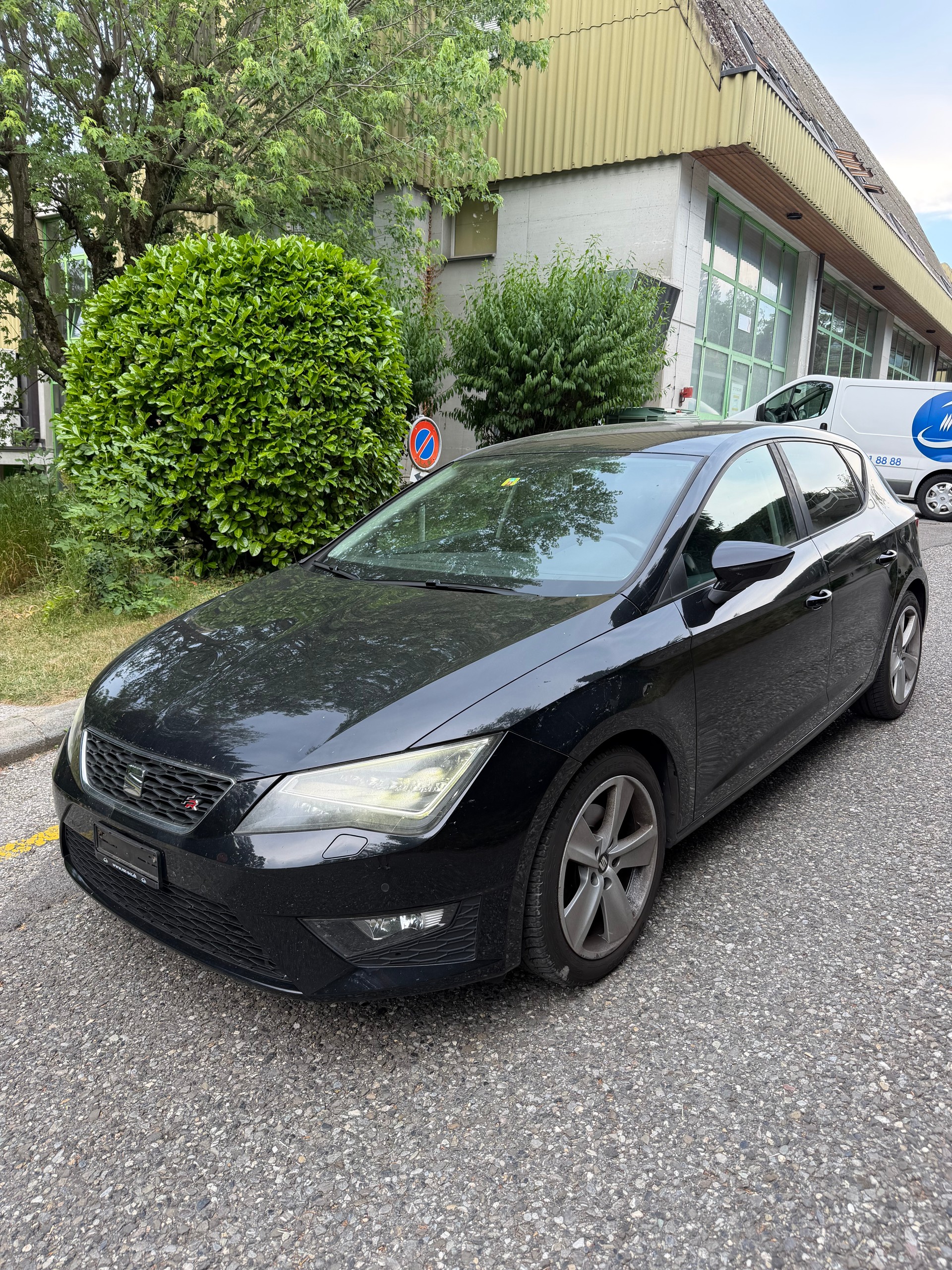 SEAT Leon 1.4 TSI FR-image-0