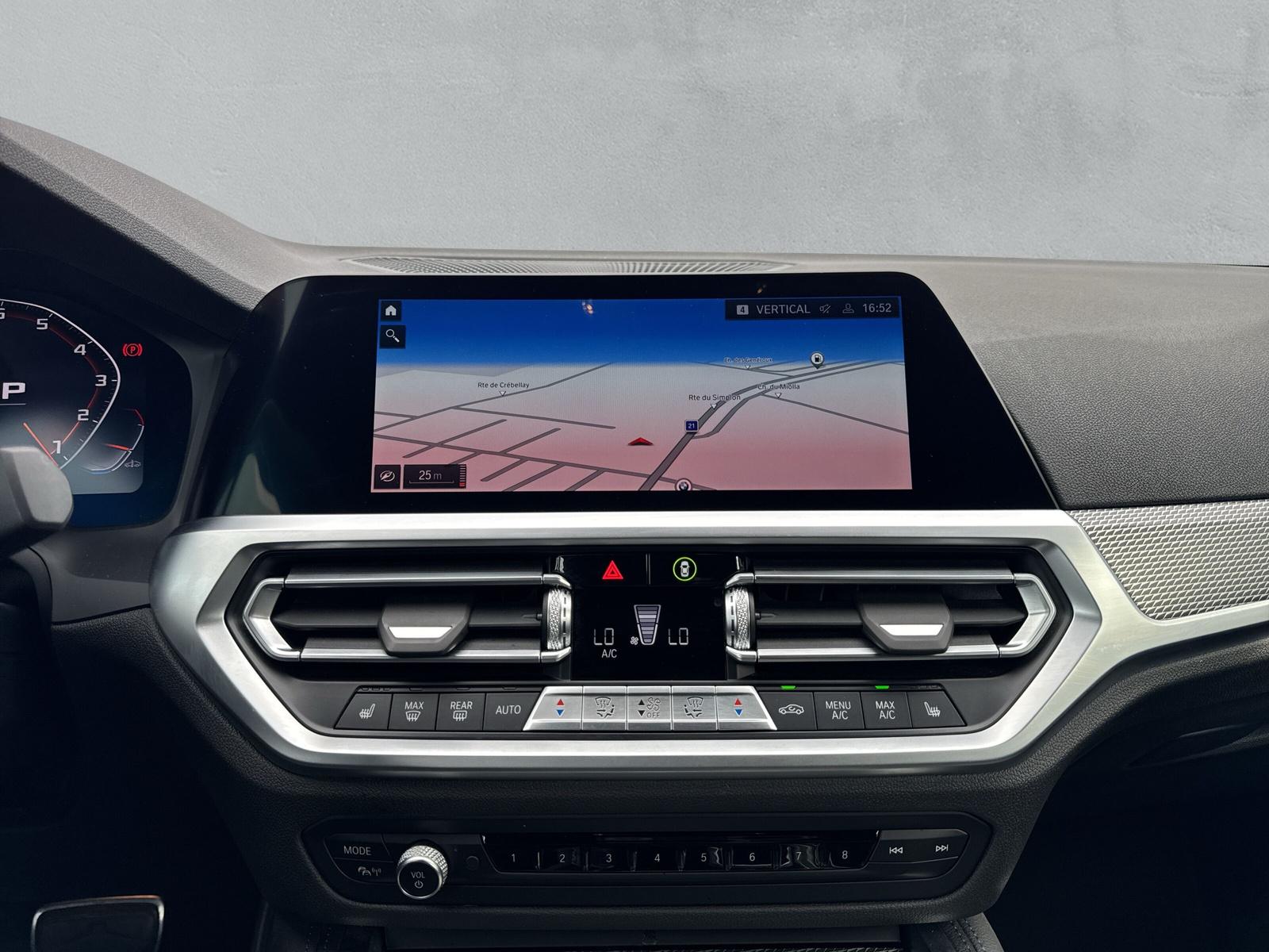 BMW M240i xDrive Coupé (CH)-image-18