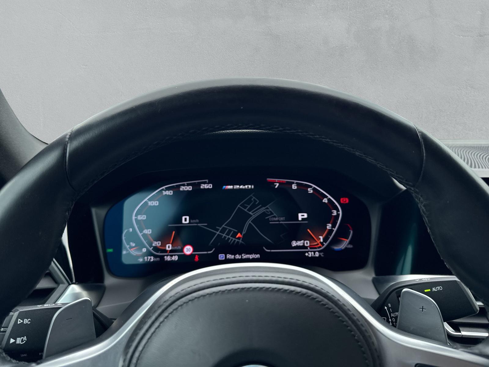 BMW M240i xDrive Coupé (CH)-image-22