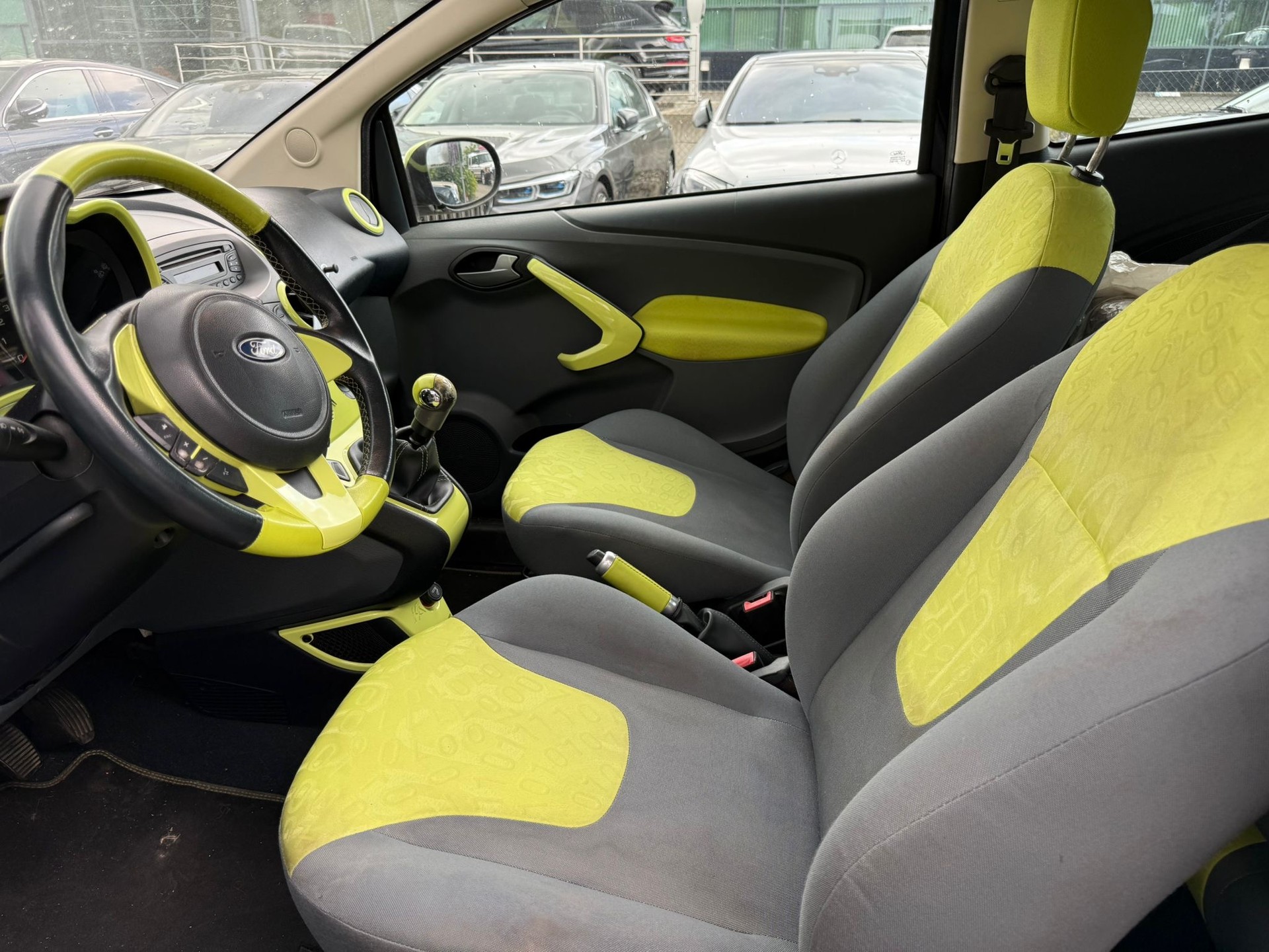 FORD KA 1.25 Titanium-image-6