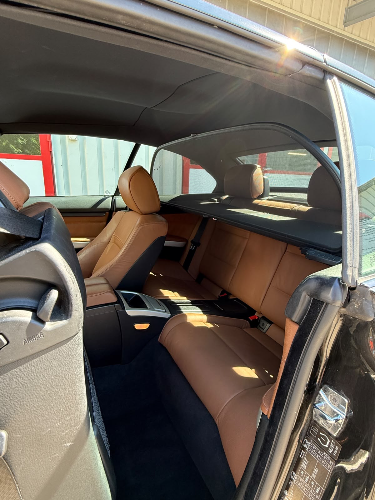 BMW 330d Cabriolet-image-10