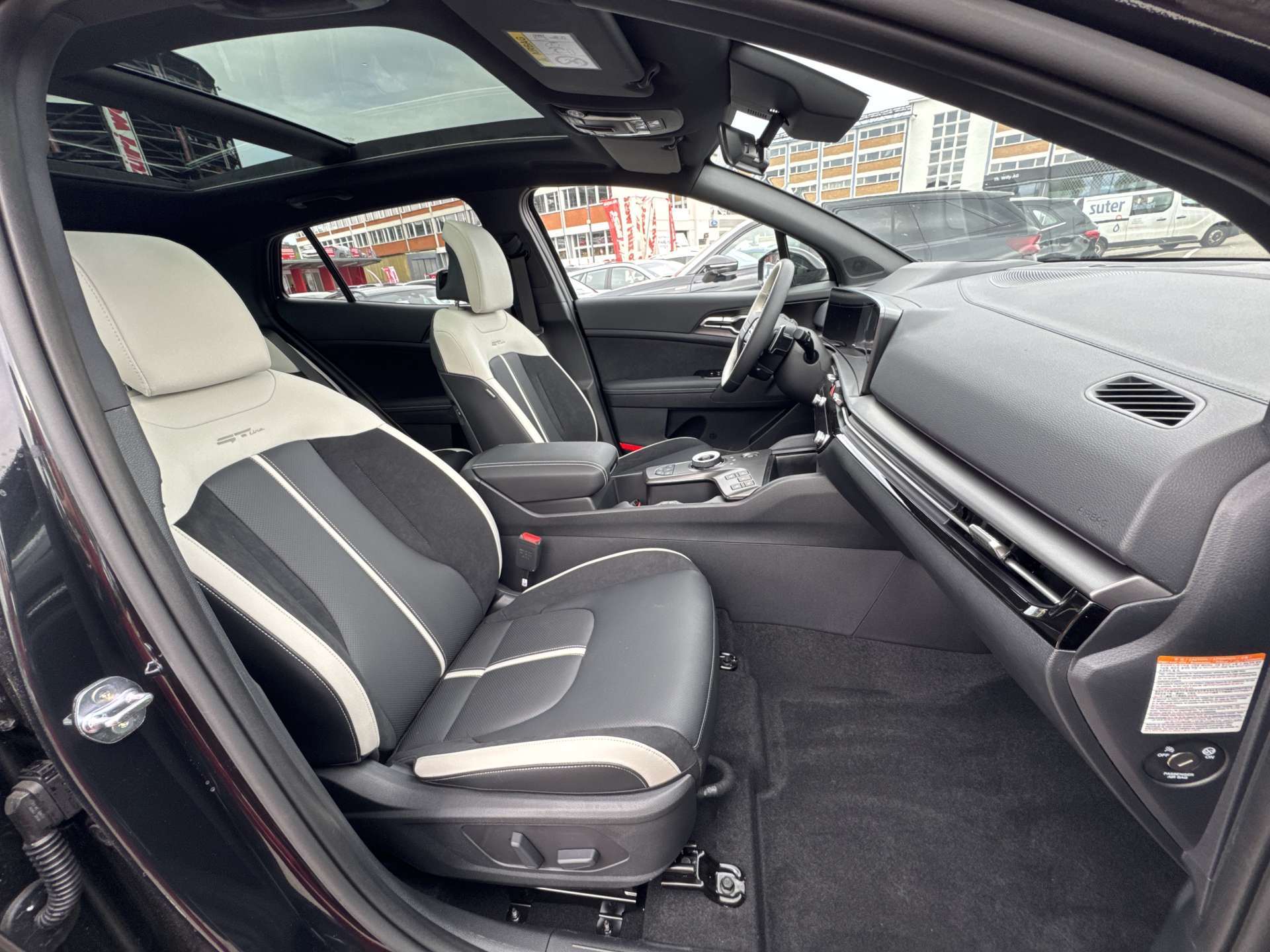 KIA Sportage 1.6T-GDi PHEV GT-Line 288PS 4x4 Automat-image-11