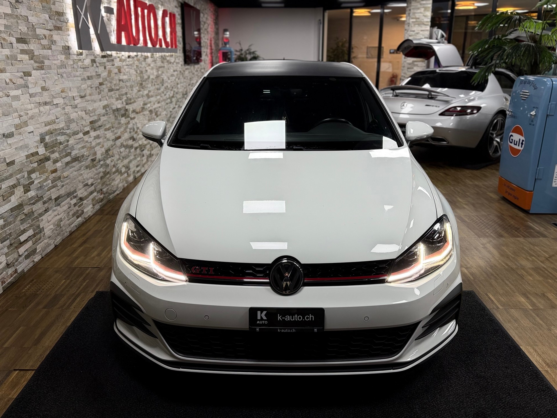 VW Golf 2.0 TSI GTI Performance DSG-image-5