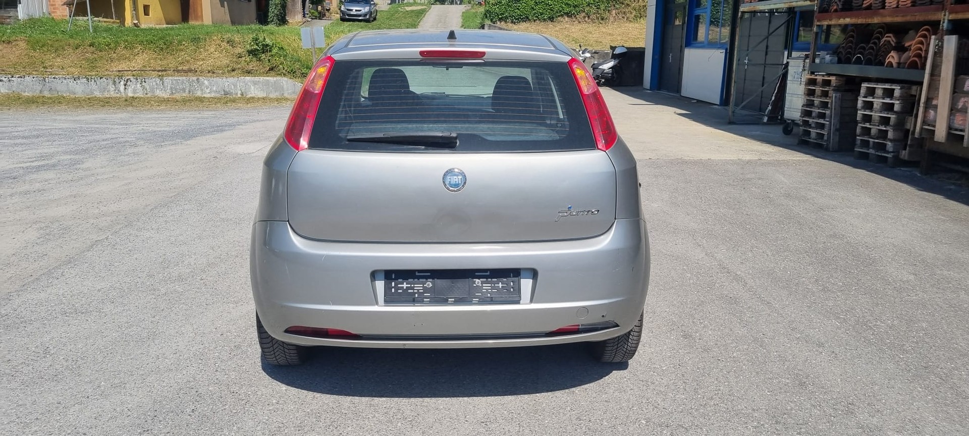 FIAT Punto 1.4 Emotion-image-5