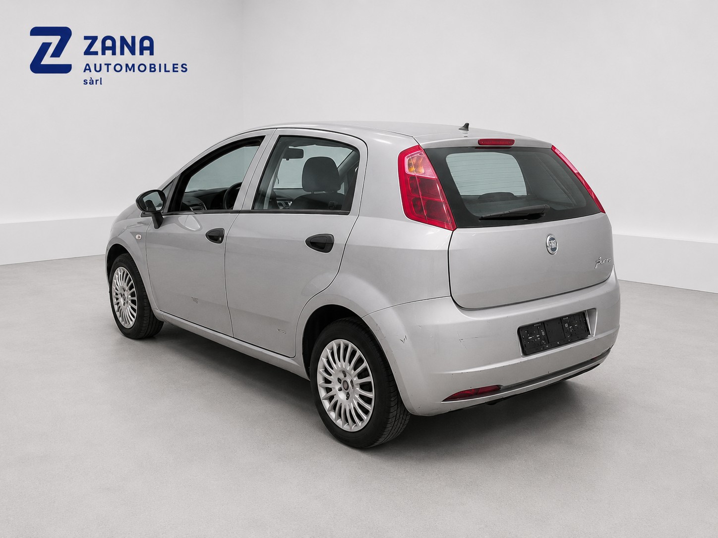 FIAT Punto 1.4 Emotion-image-3
