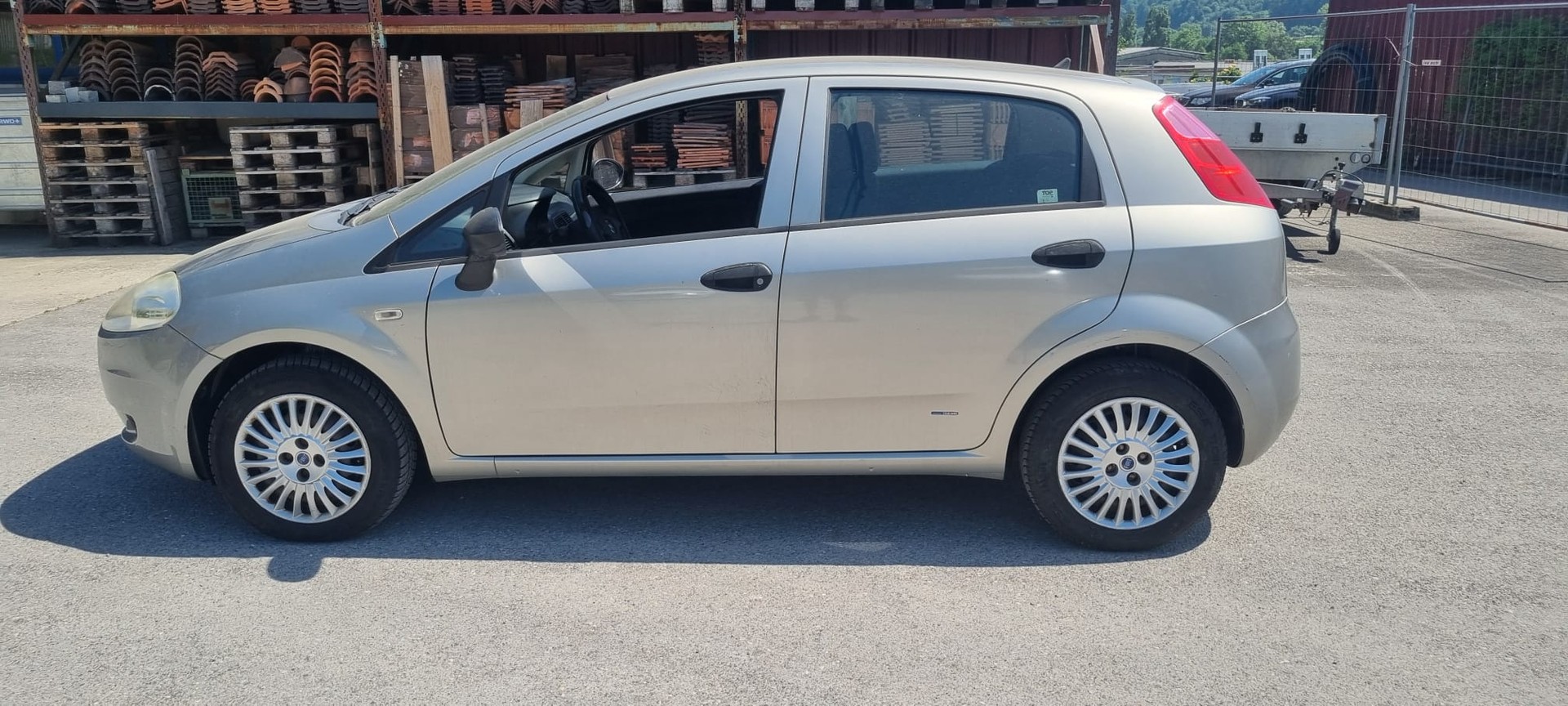 FIAT Punto 1.4 Emotion-image-6