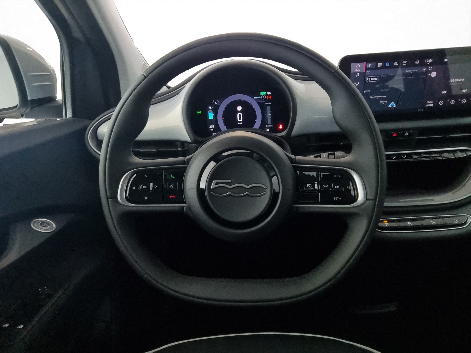 FIAT 500 electric-image-8