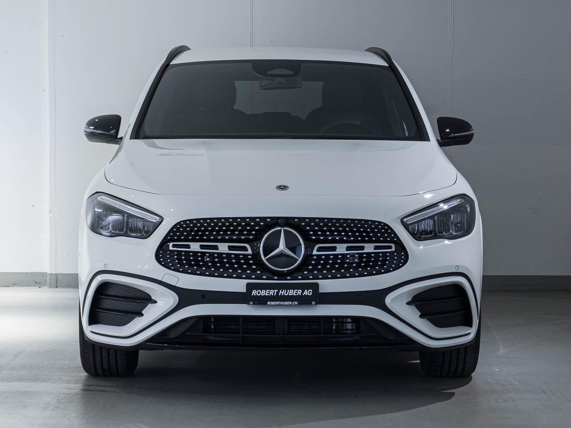 MERCEDES-BENZ GLA 200 Night Star-image-2