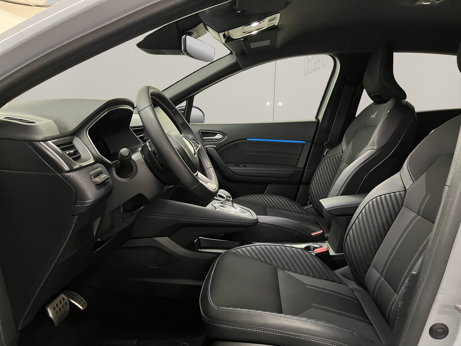 RENAULT Captur 1.3 TCe 160 esprit Alpine EDC-image-6