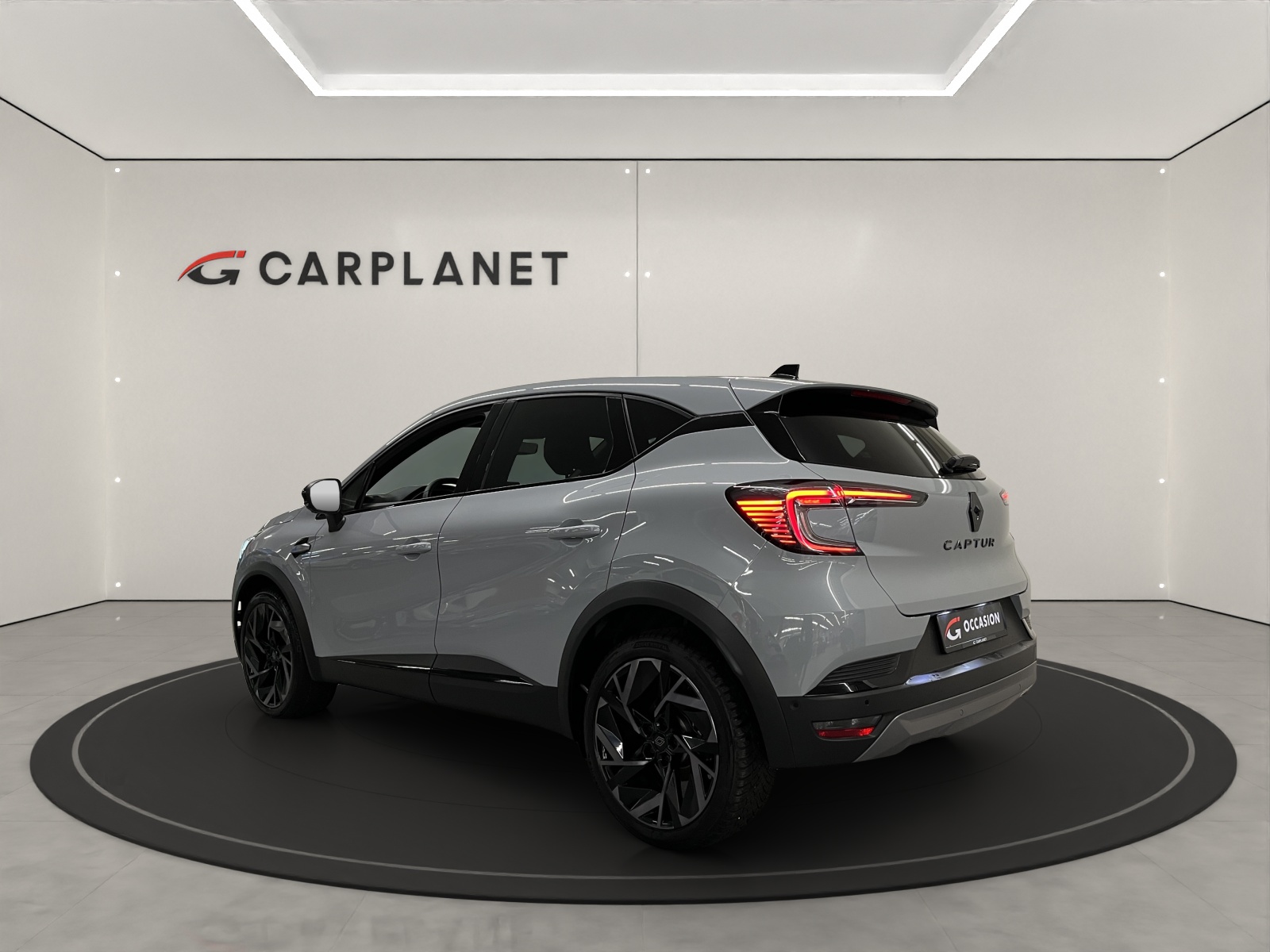 RENAULT Captur 1.3 TCe 160 esprit Alpine EDC-image-3