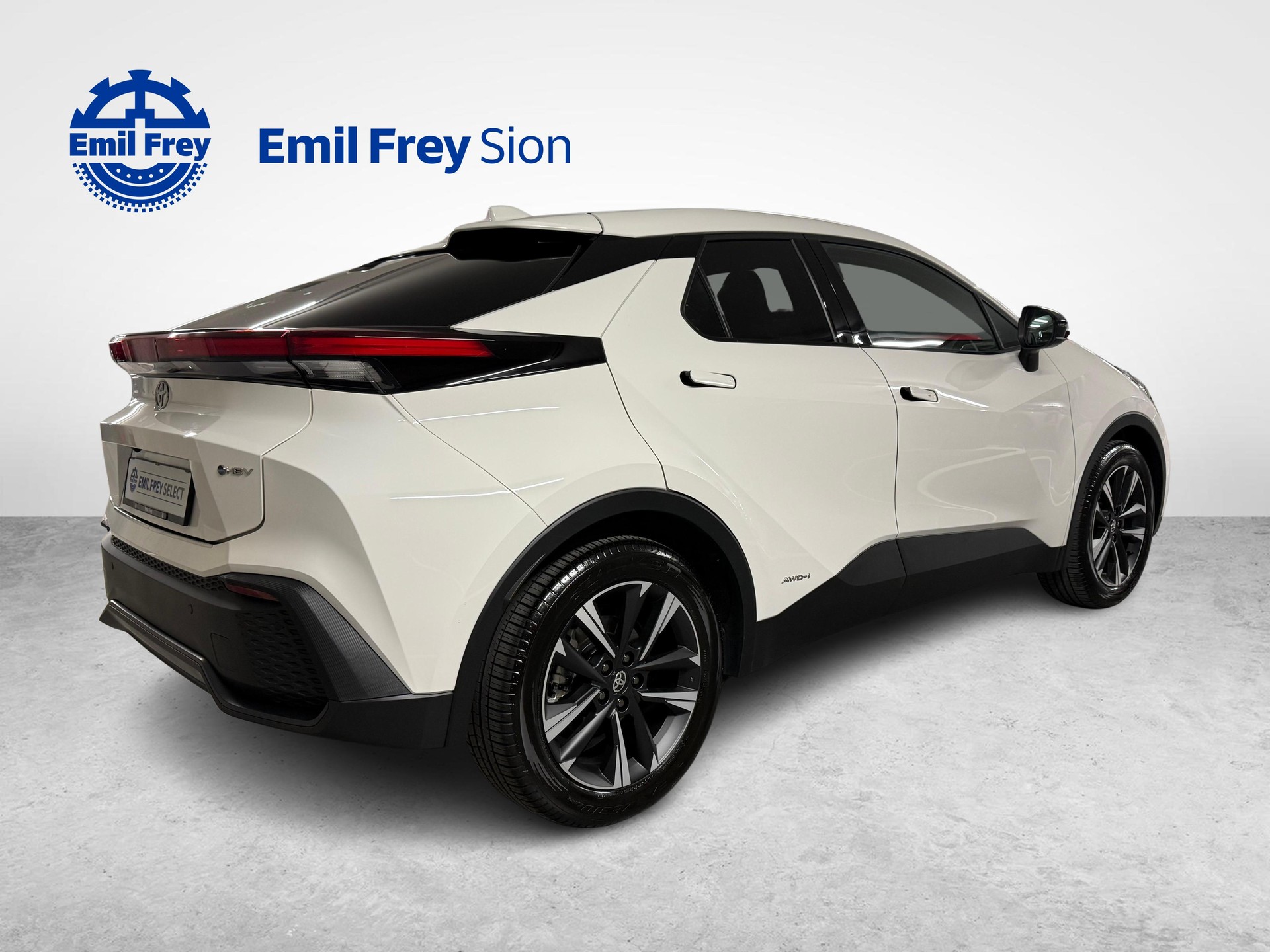 TOYOTA C-HR 2.0 HEV Trend 4x4-image-5