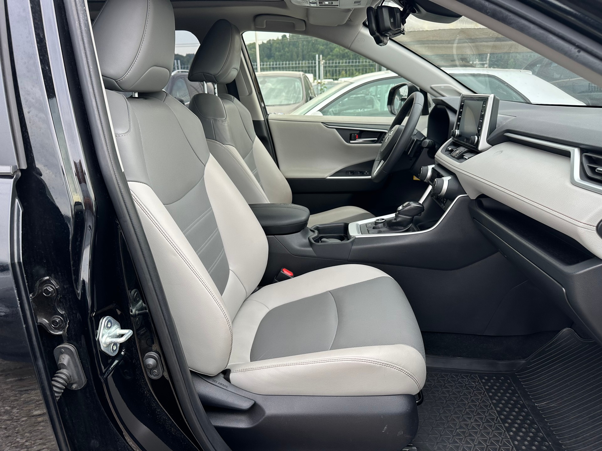 TOYOTA RAV-4 2.5 HSD Premium e-CVT 4WD-image-10