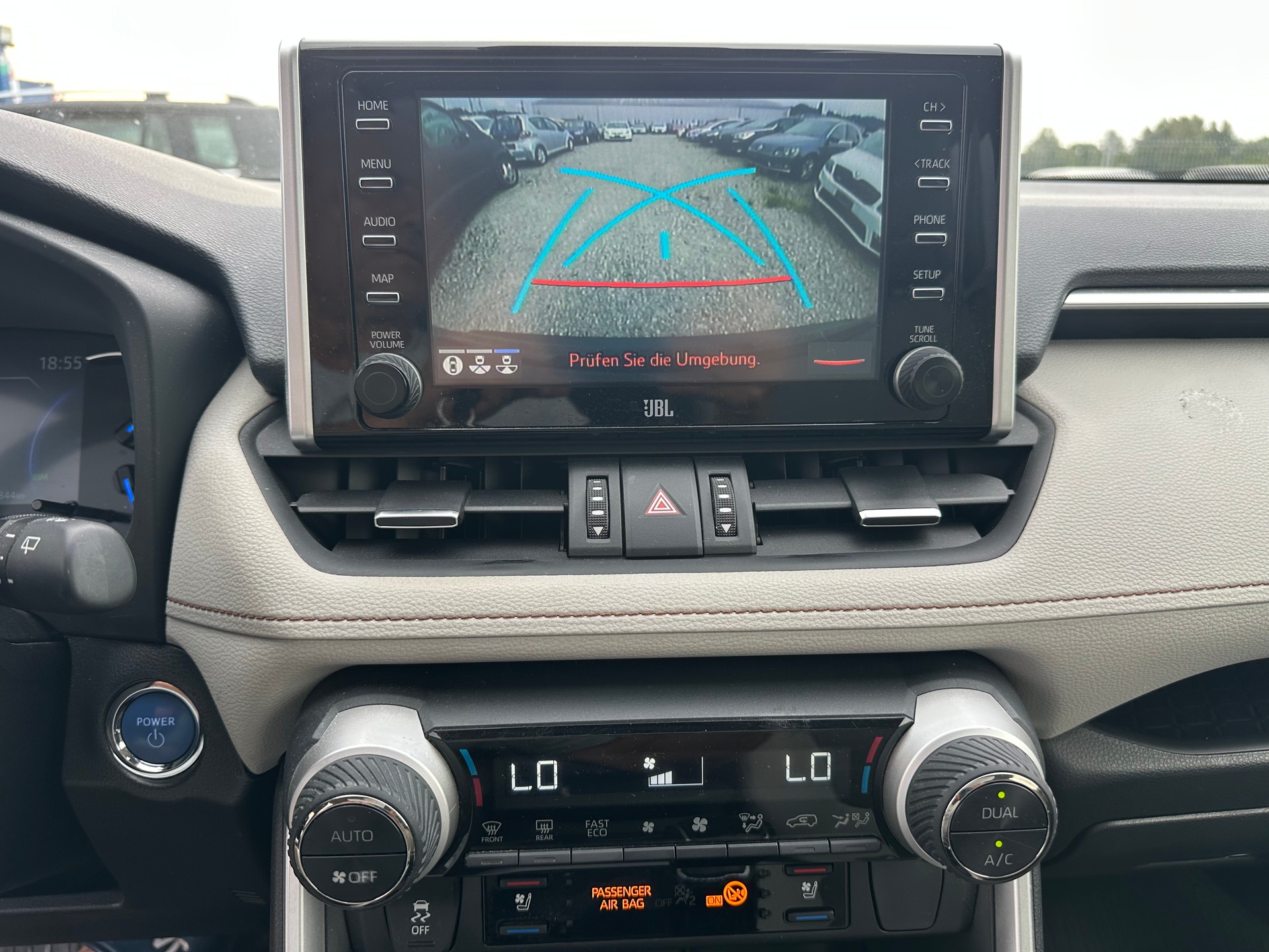 TOYOTA RAV-4 2.5 HSD Premium e-CVT 4WD-image-8